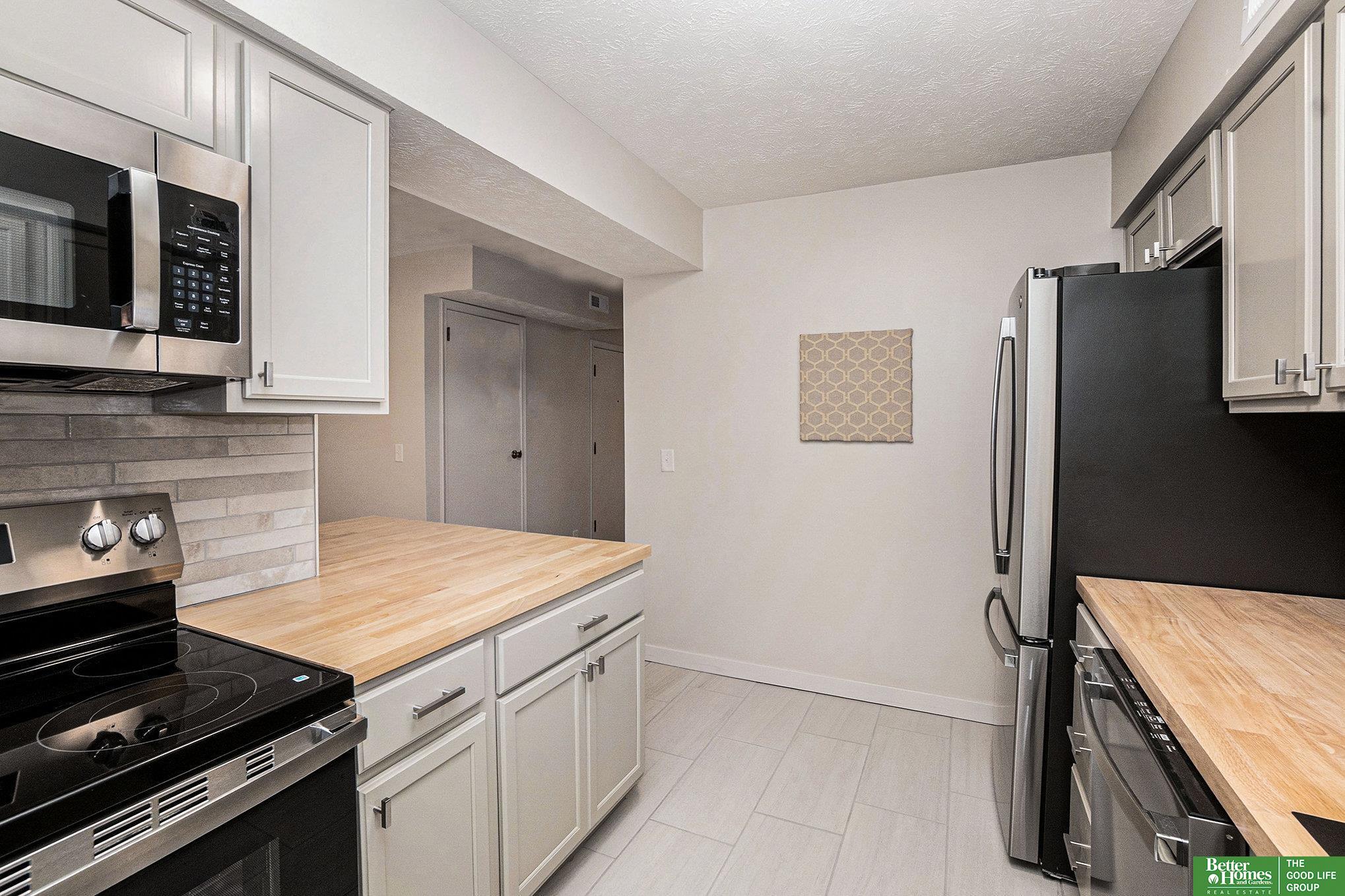 12025 Pierce Plaza # 124