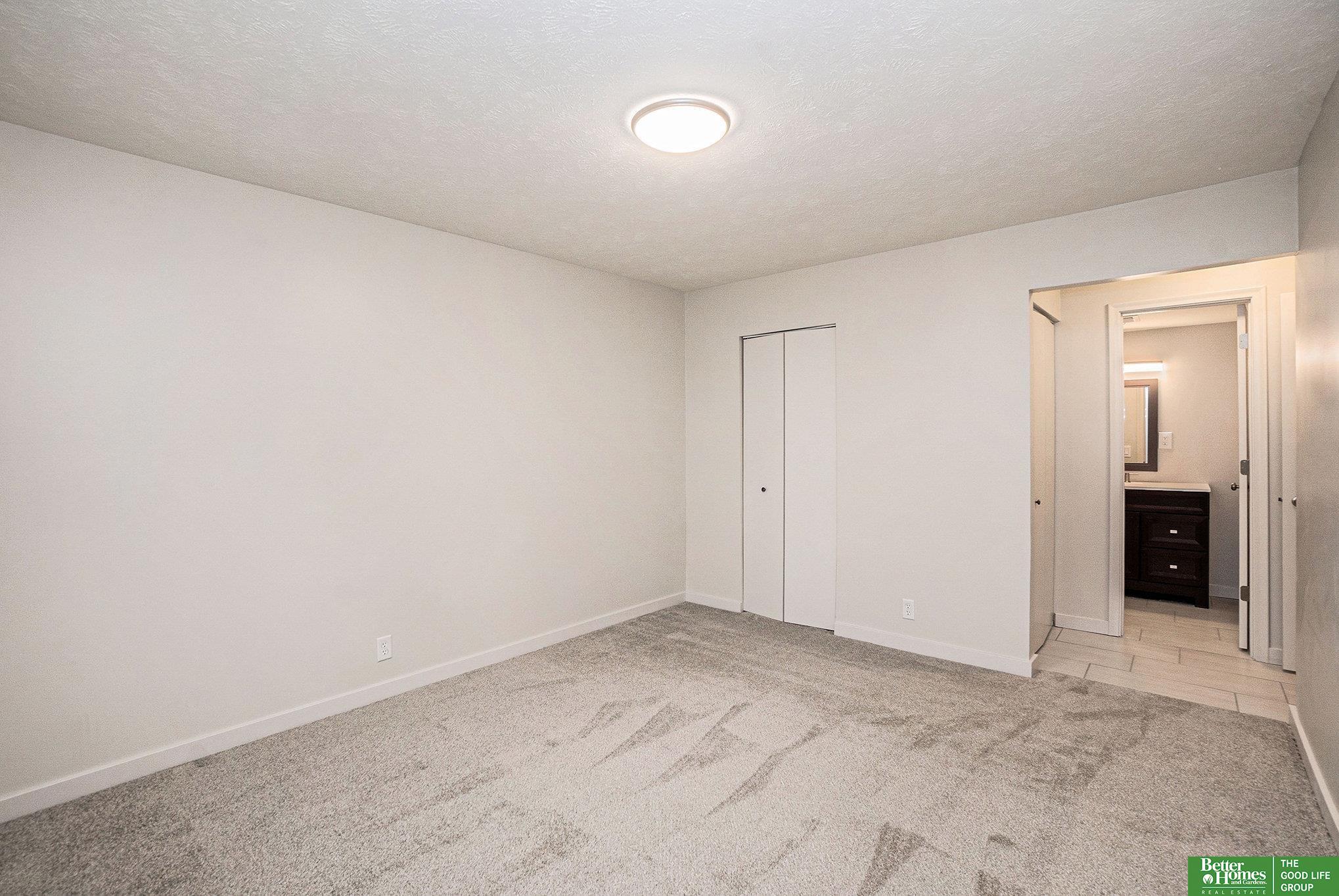 12025 Pierce Plaza # 124