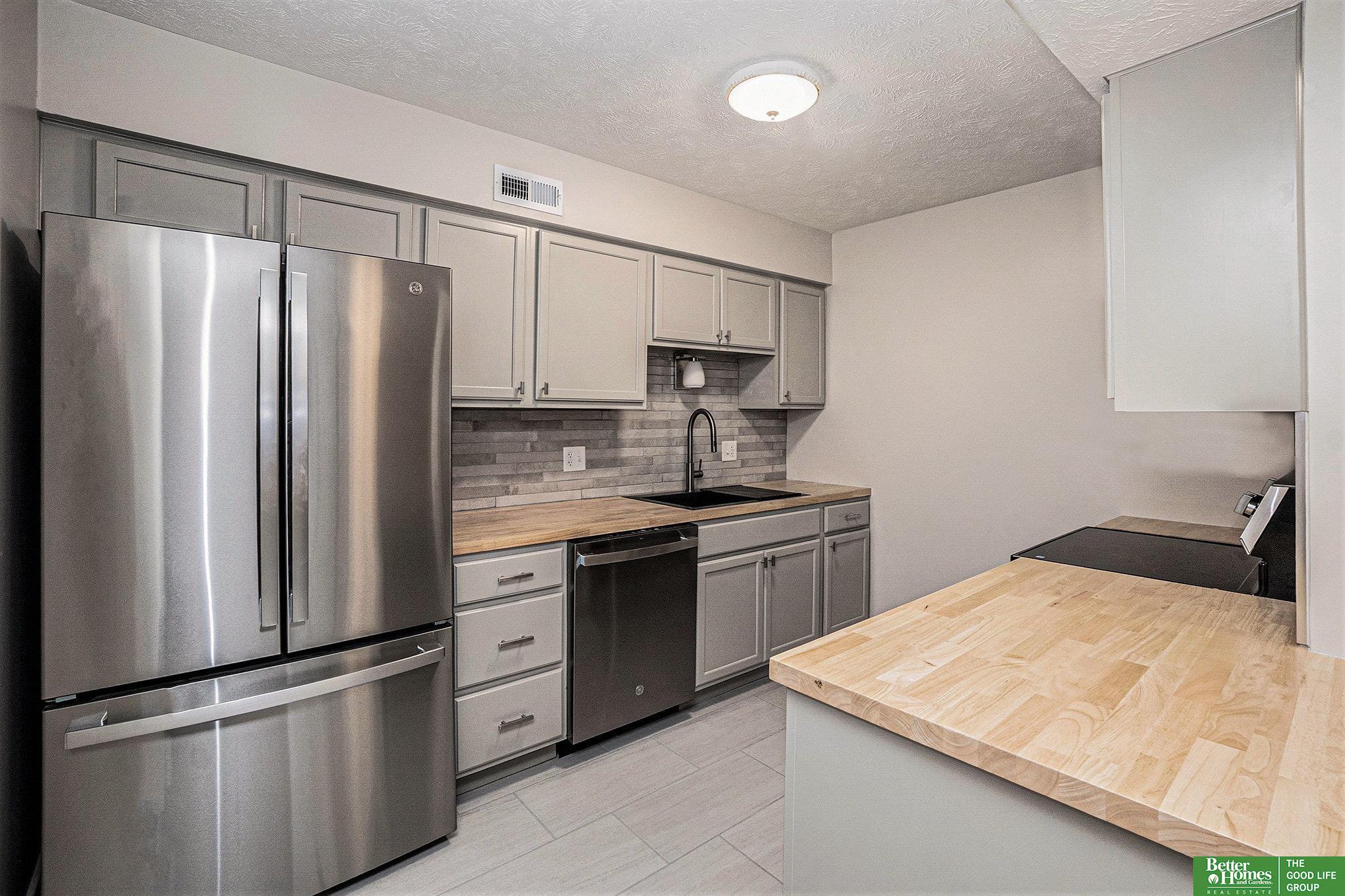 12025 Pierce Plaza # 124