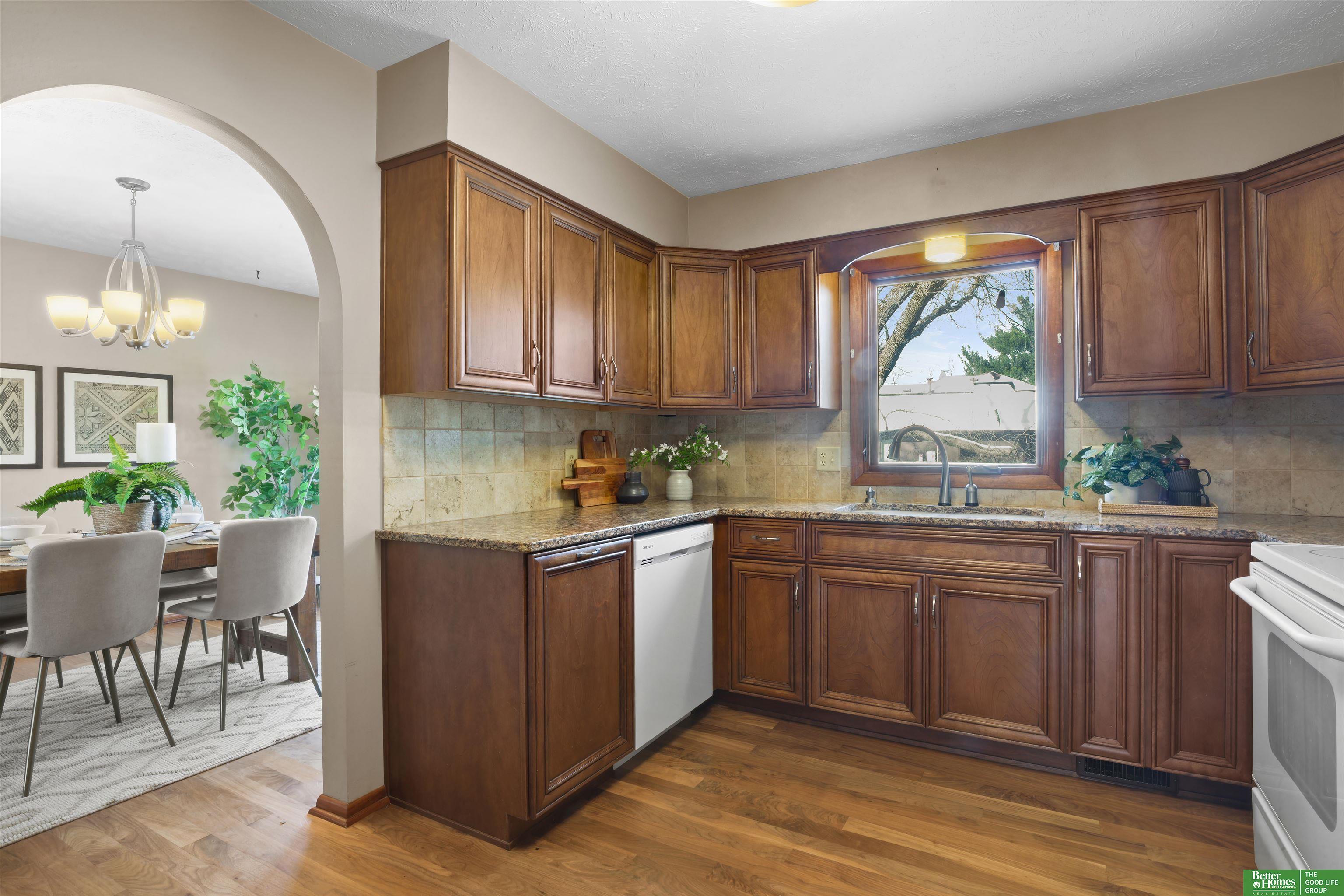 3306 Lynnwood Drive