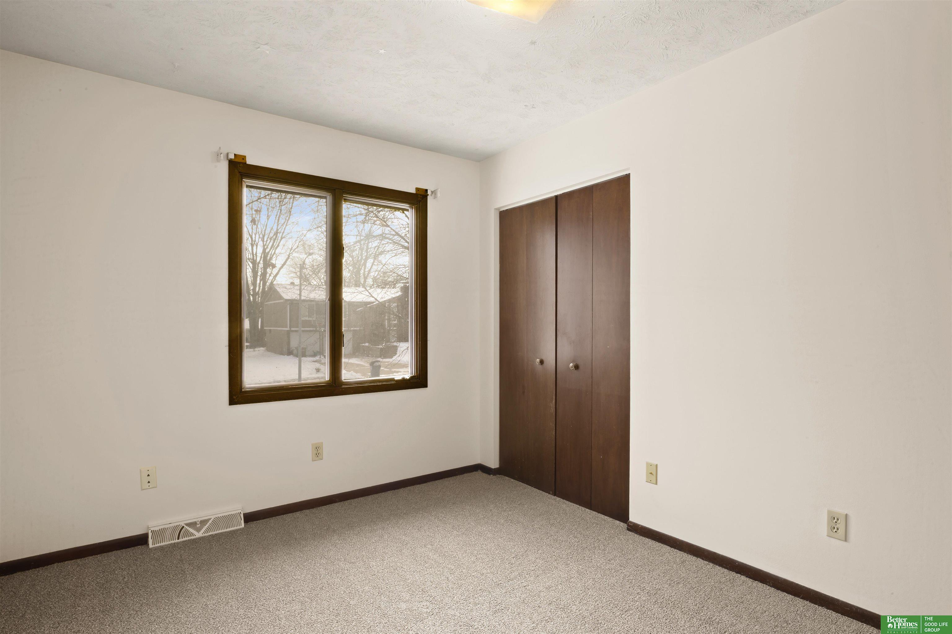 3306 Lynnwood Drive