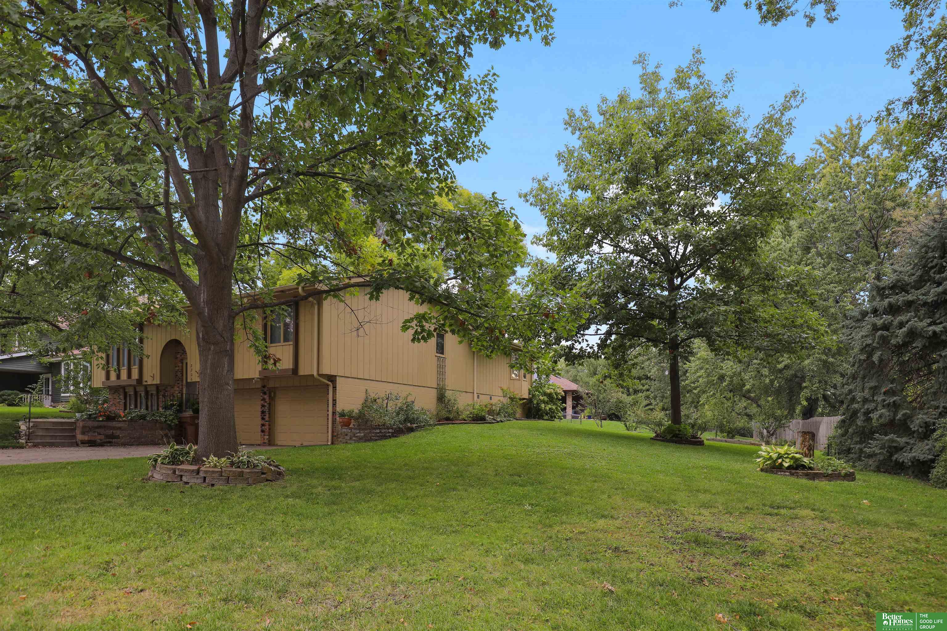 3306 Lynnwood Drive