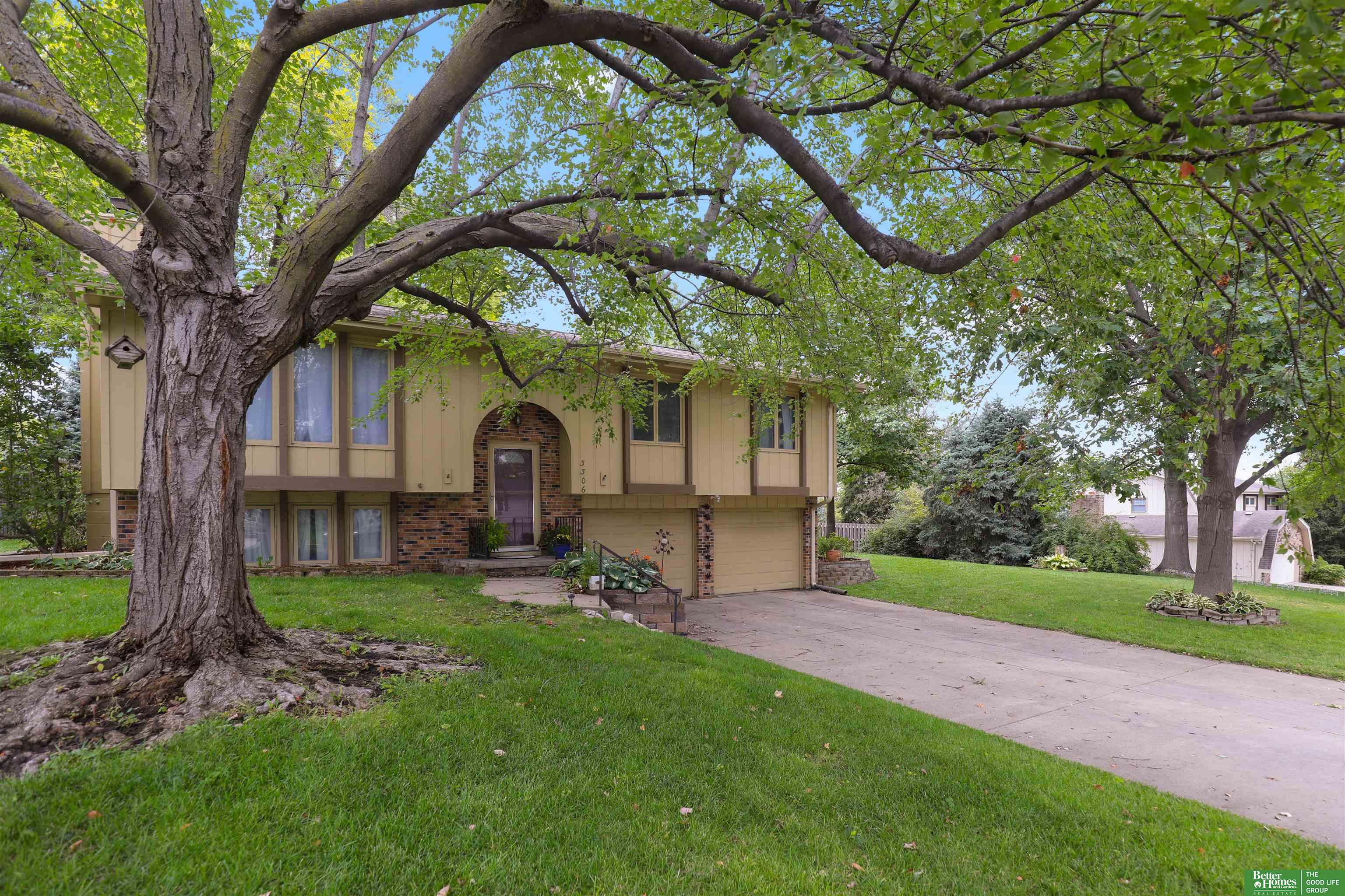 3306 Lynnwood Drive