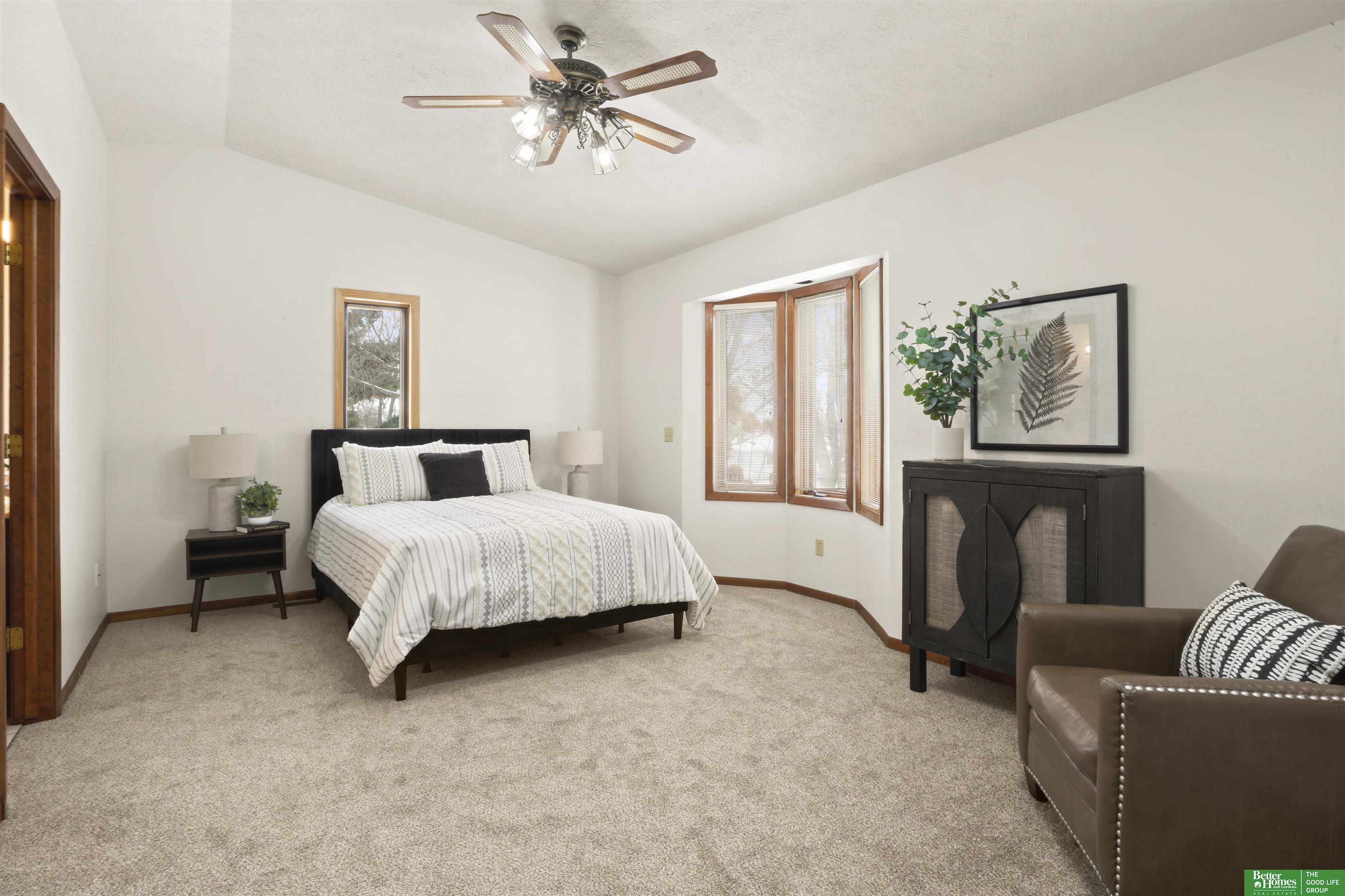 3306 Lynnwood Drive