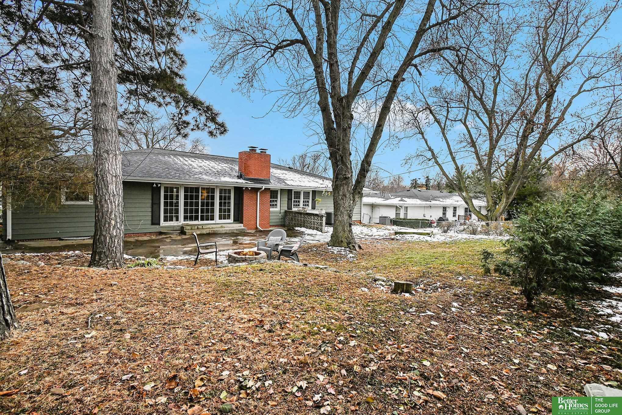 914 Hillcrest Drive