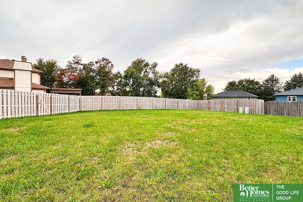 3006 S 147 Circle