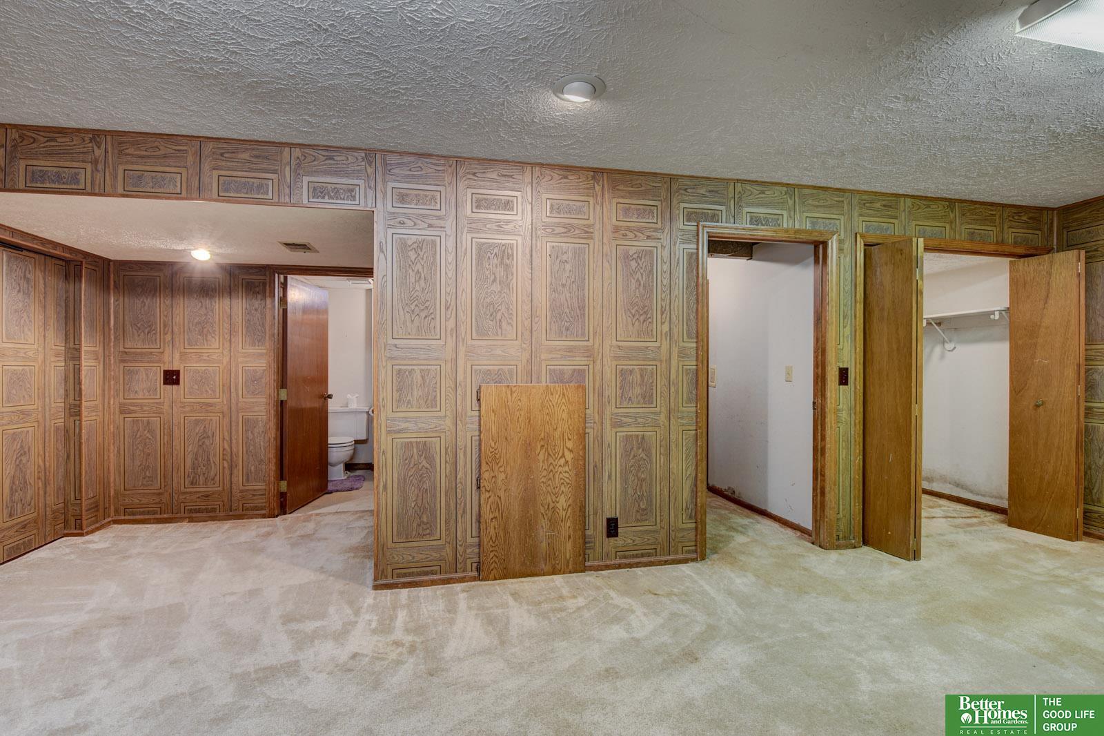 3252 S 74th Street