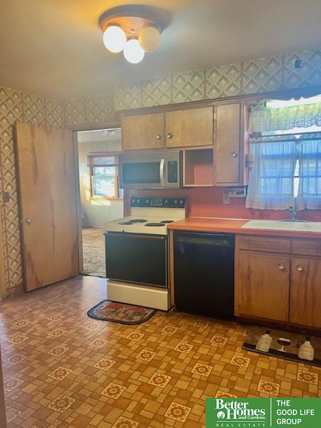 3252 S 74th Street