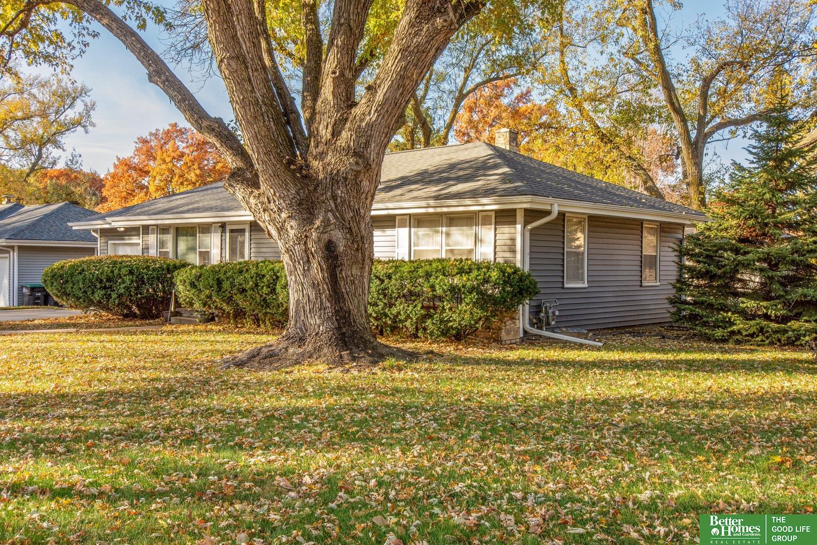 3252 S 74th Street