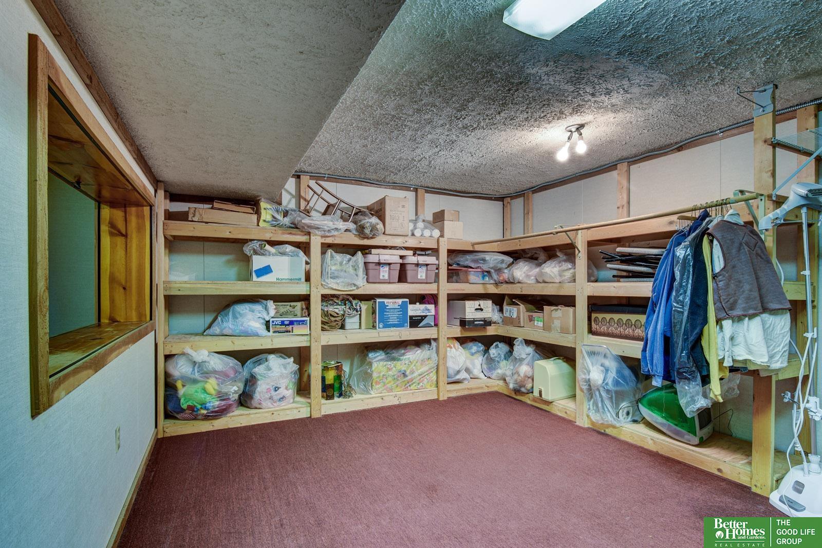 3252 S 74th Street
