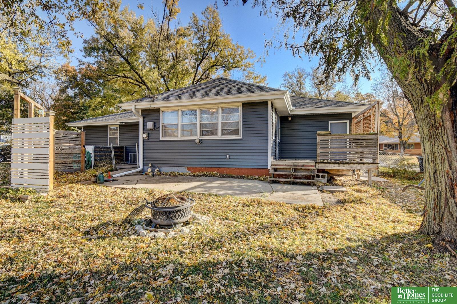 3252 S 74th Street