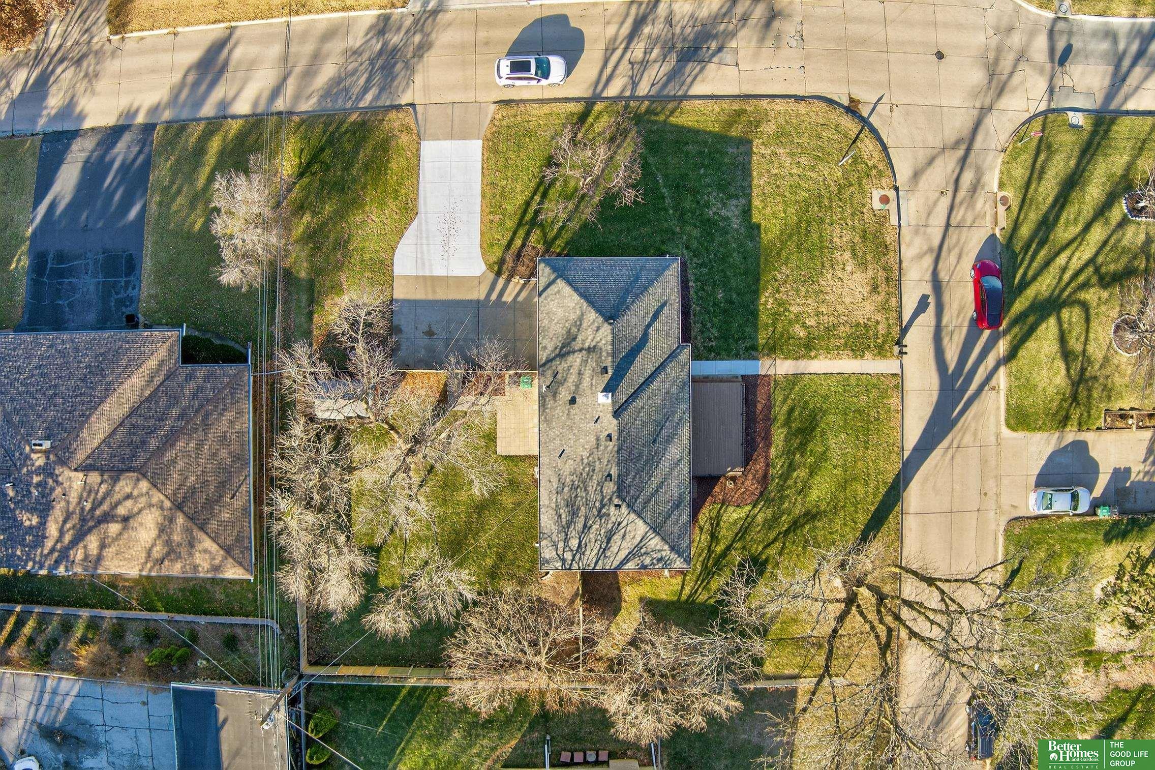 3006 S 107 Street
