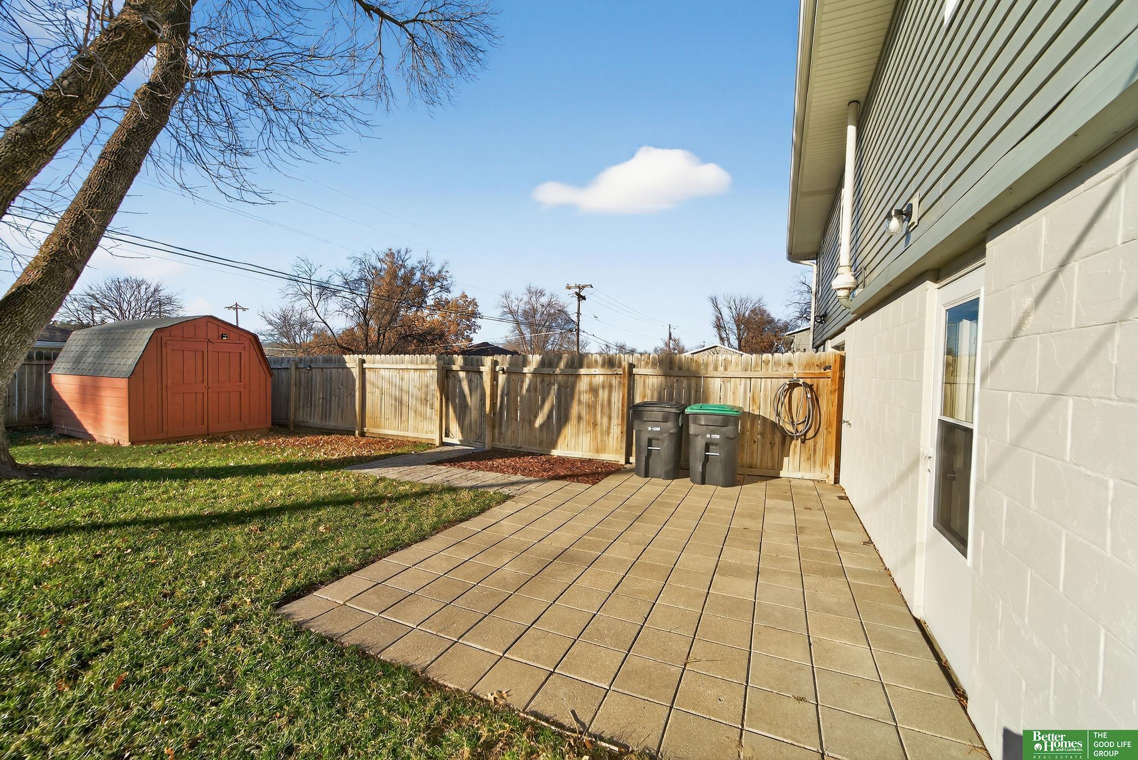 3006 S 107 Street