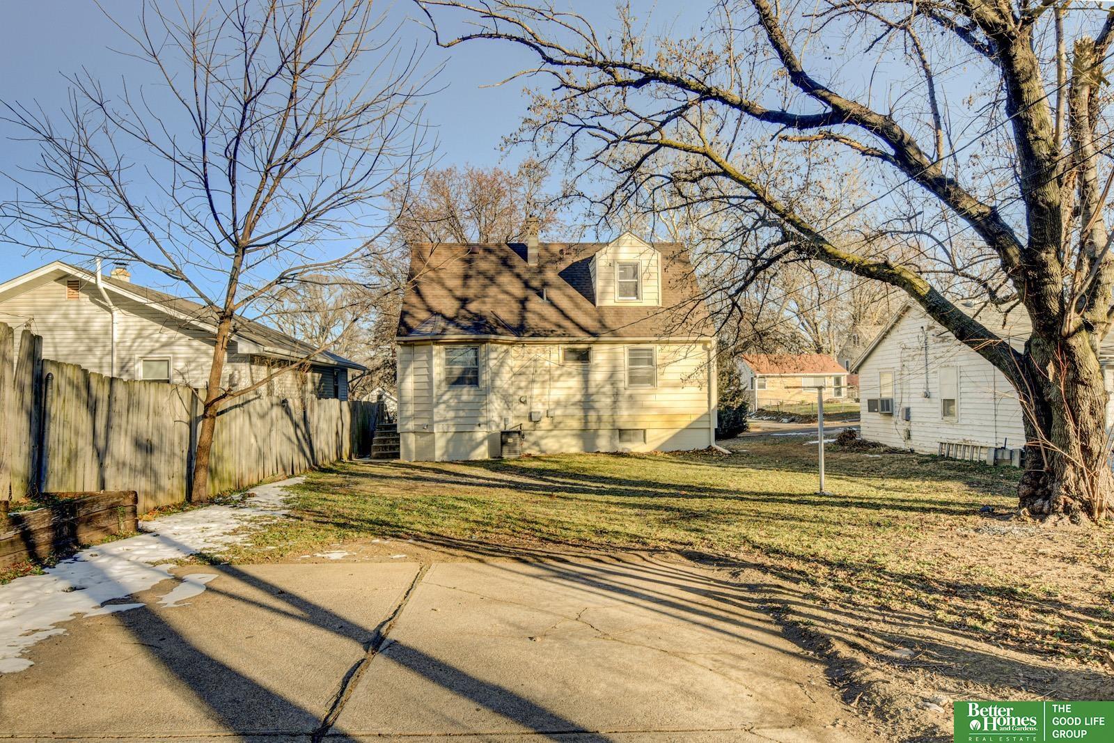 6039 Decatur Street