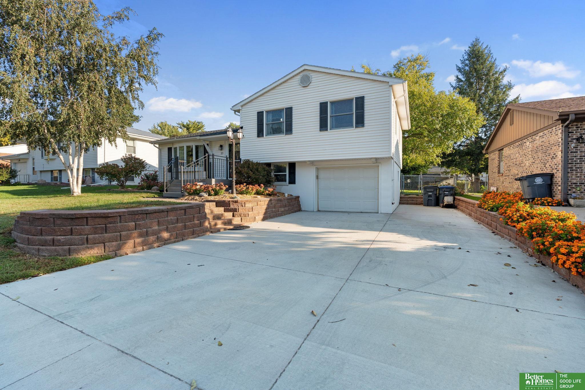 23 Wenwood Circle