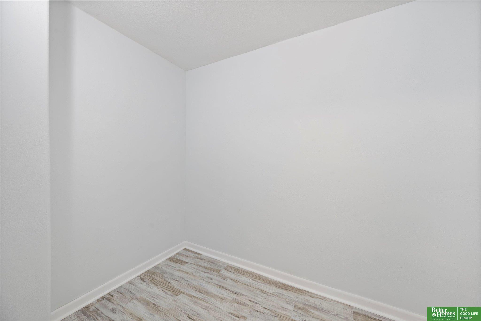 14938 Fall River Lane