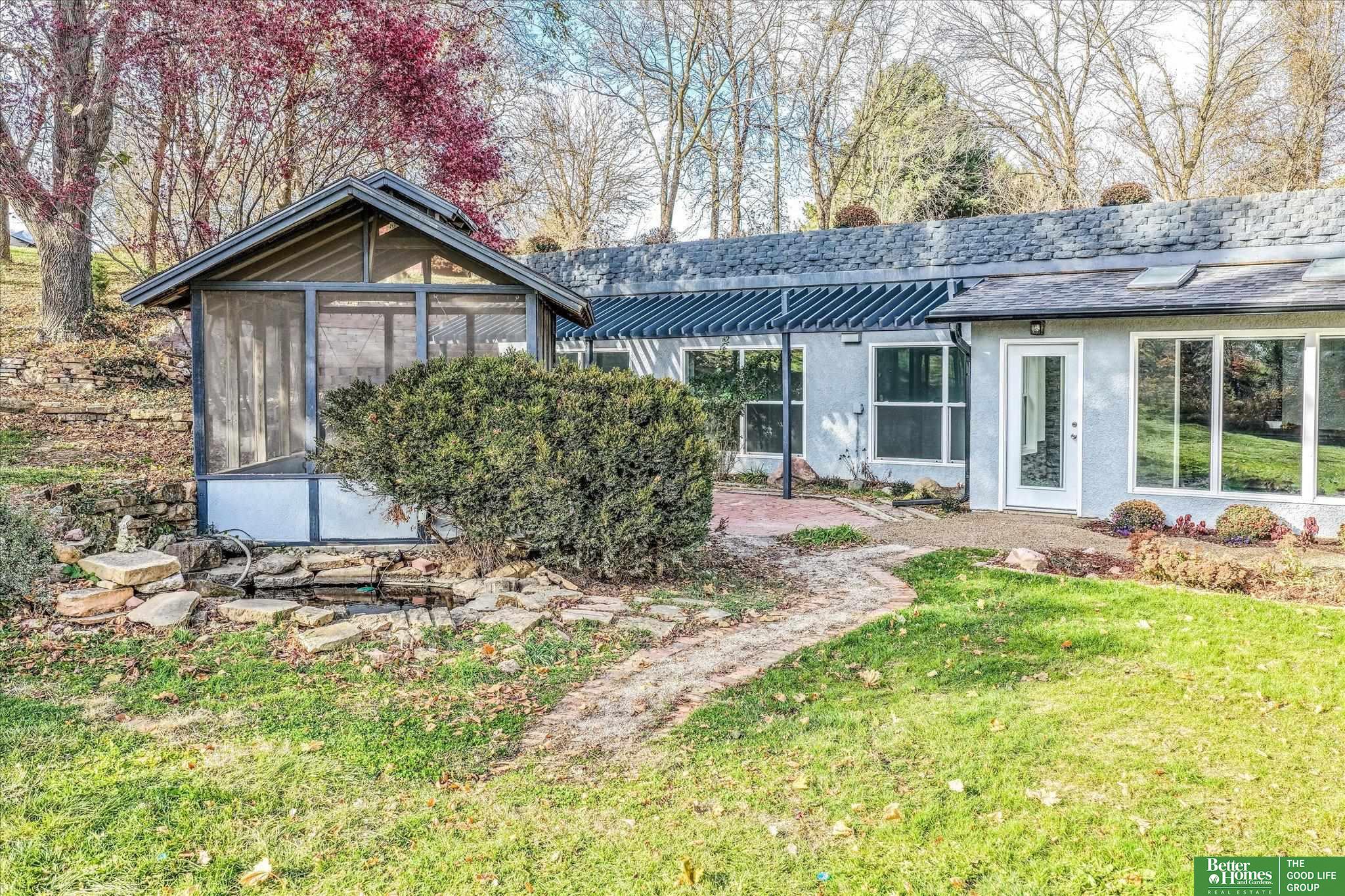 14938 Fall River Lane