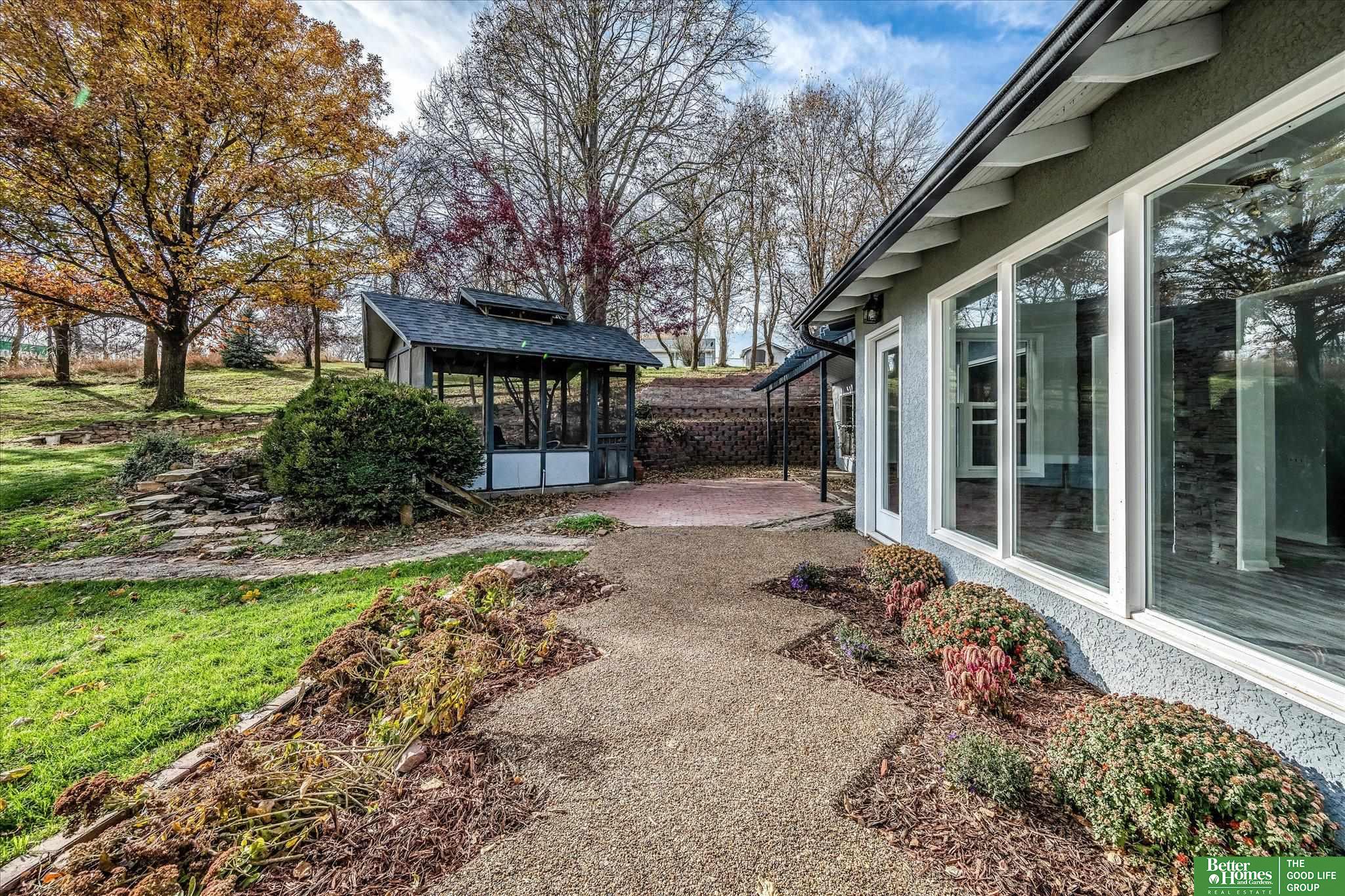 14938 Fall River Lane