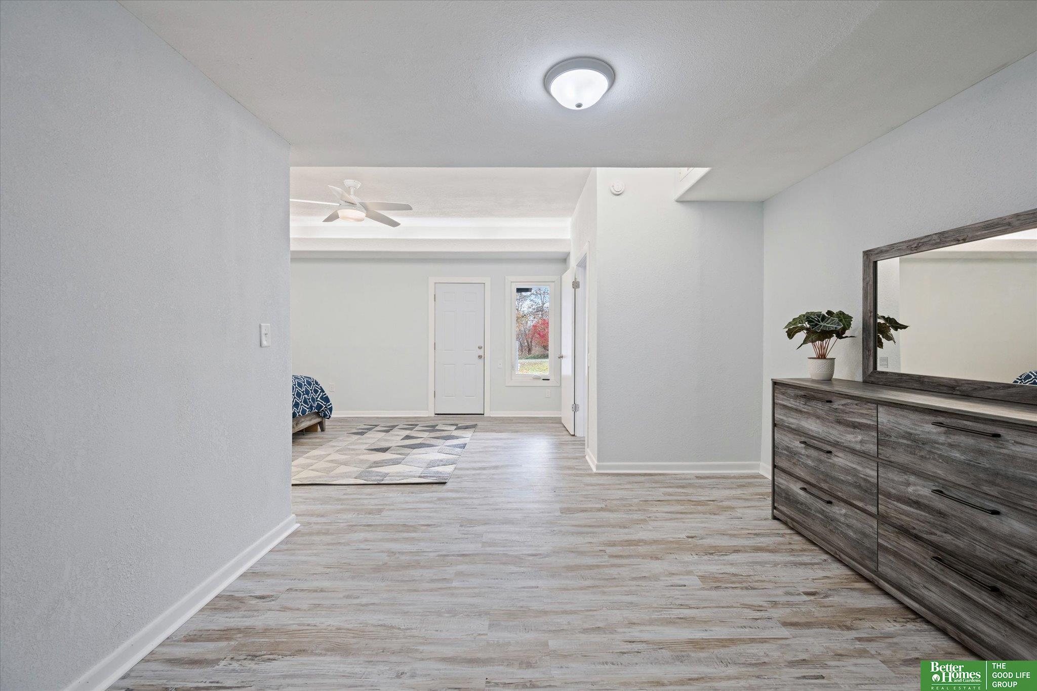14938 Fall River Lane