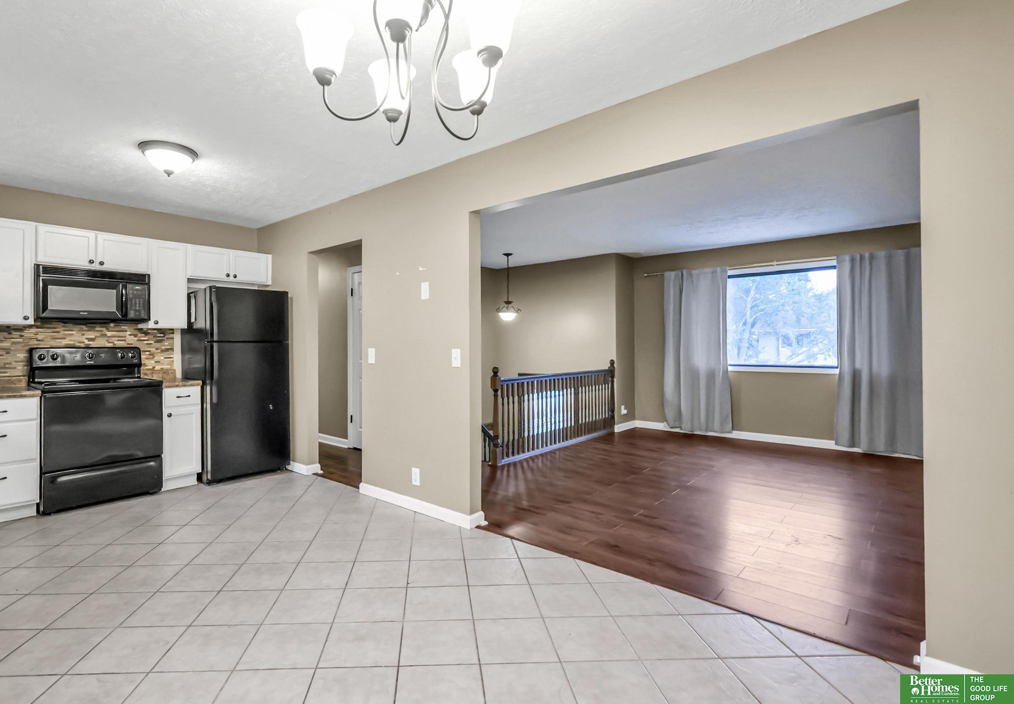 23706 Walnut Circle