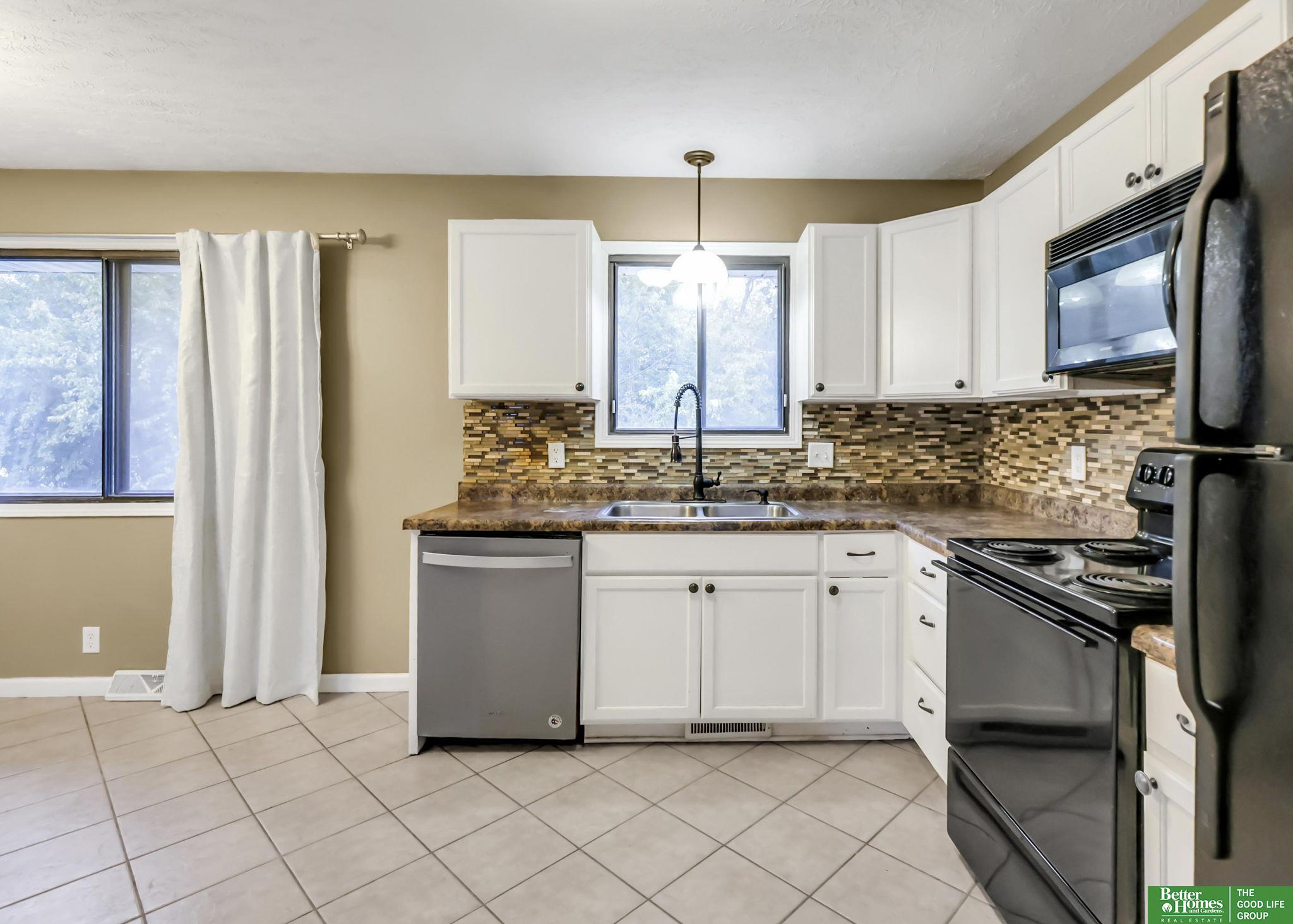 23706 Walnut Circle