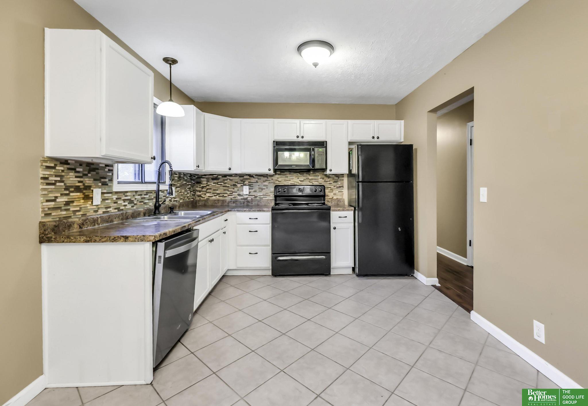 23706 Walnut Circle