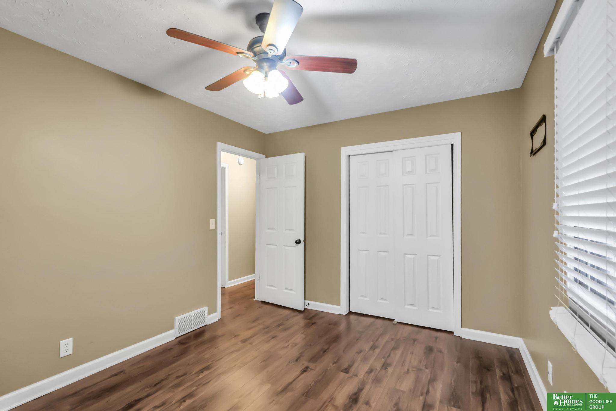 23706 Walnut Circle