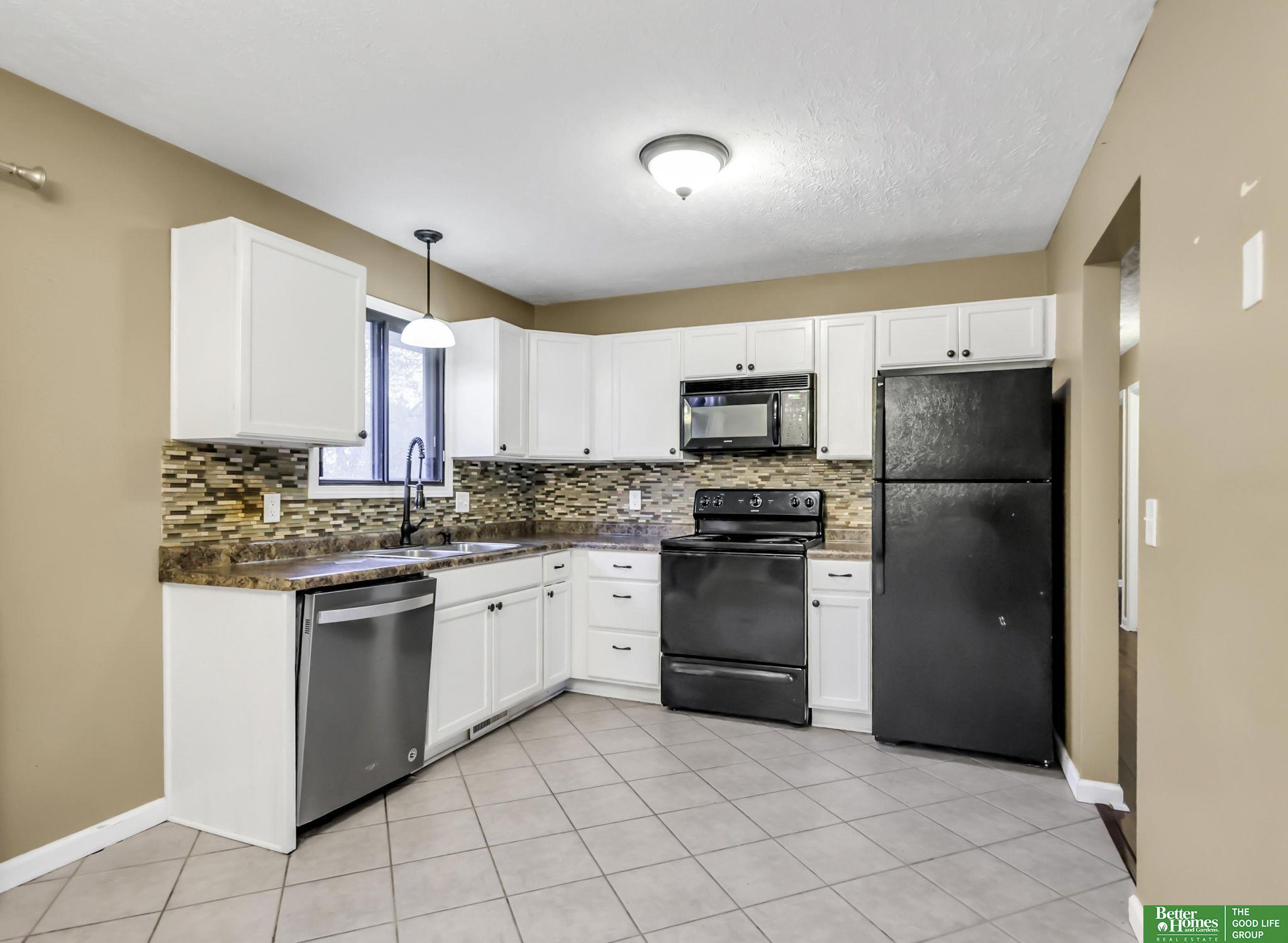 23706 Walnut Circle