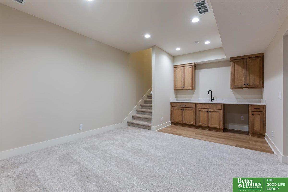 5920 N 208th Street