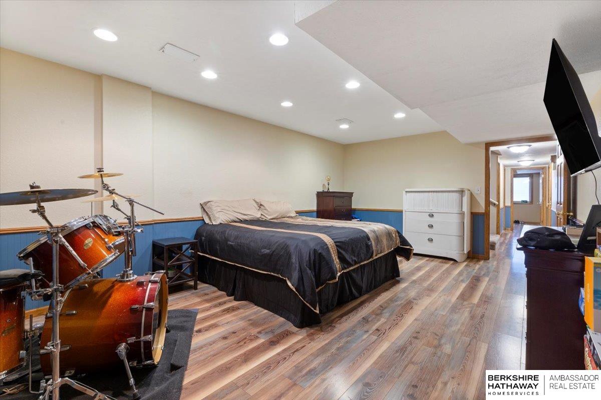 444 Skyline Drive