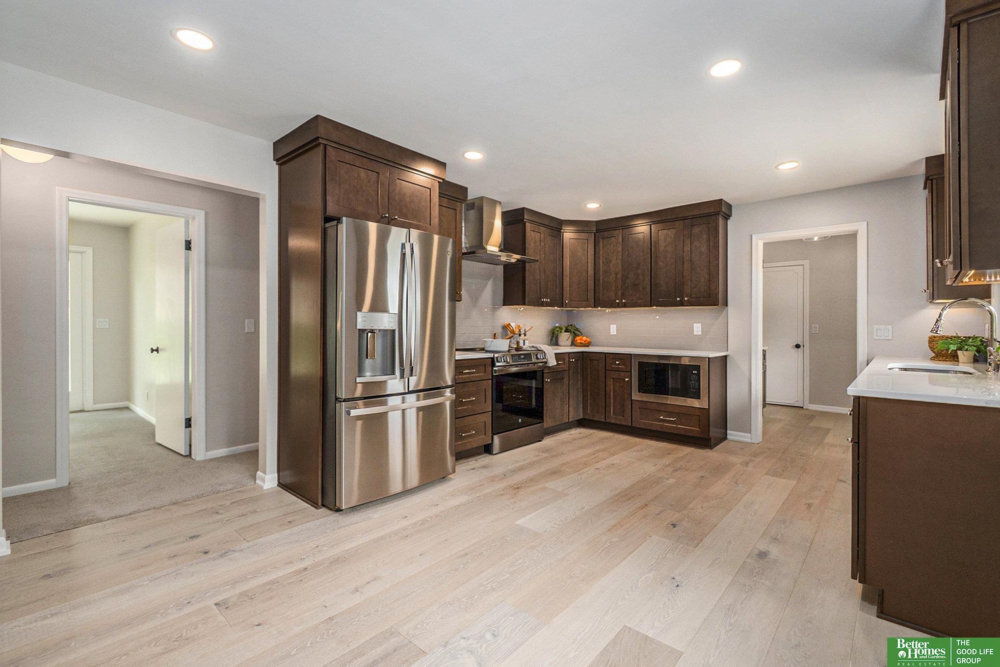 1216 S 108th Street