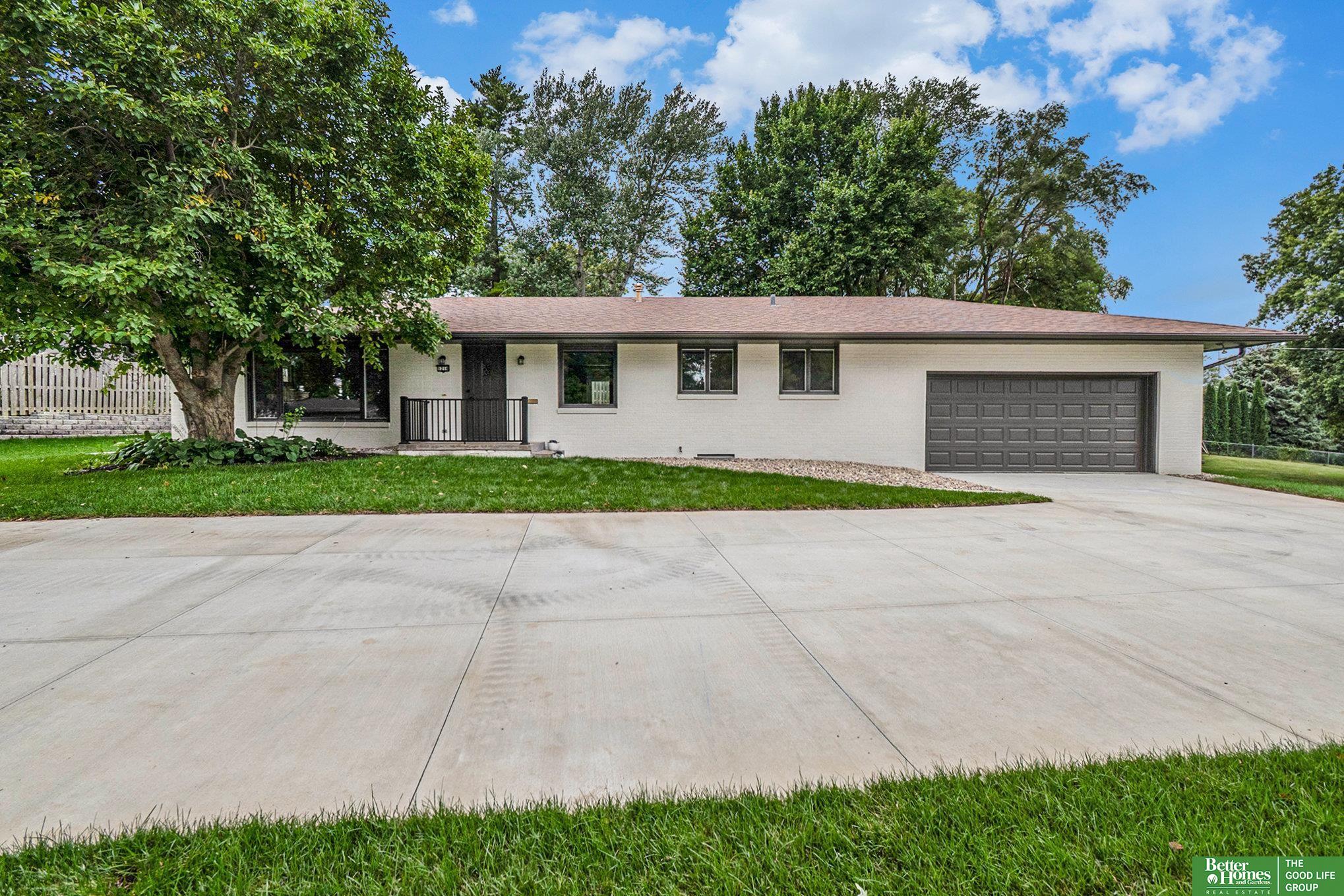 1216 S 108th Street