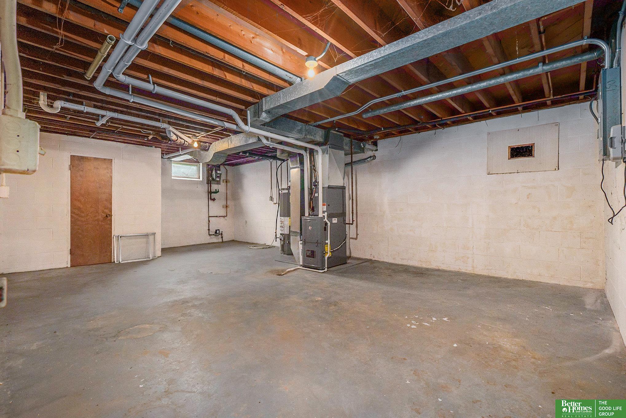 1216 S 108th Street
