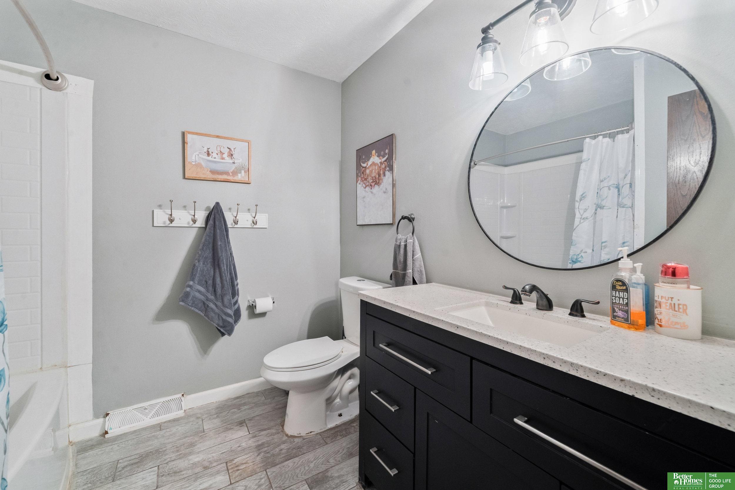 2529 Mose Avenue # 9A