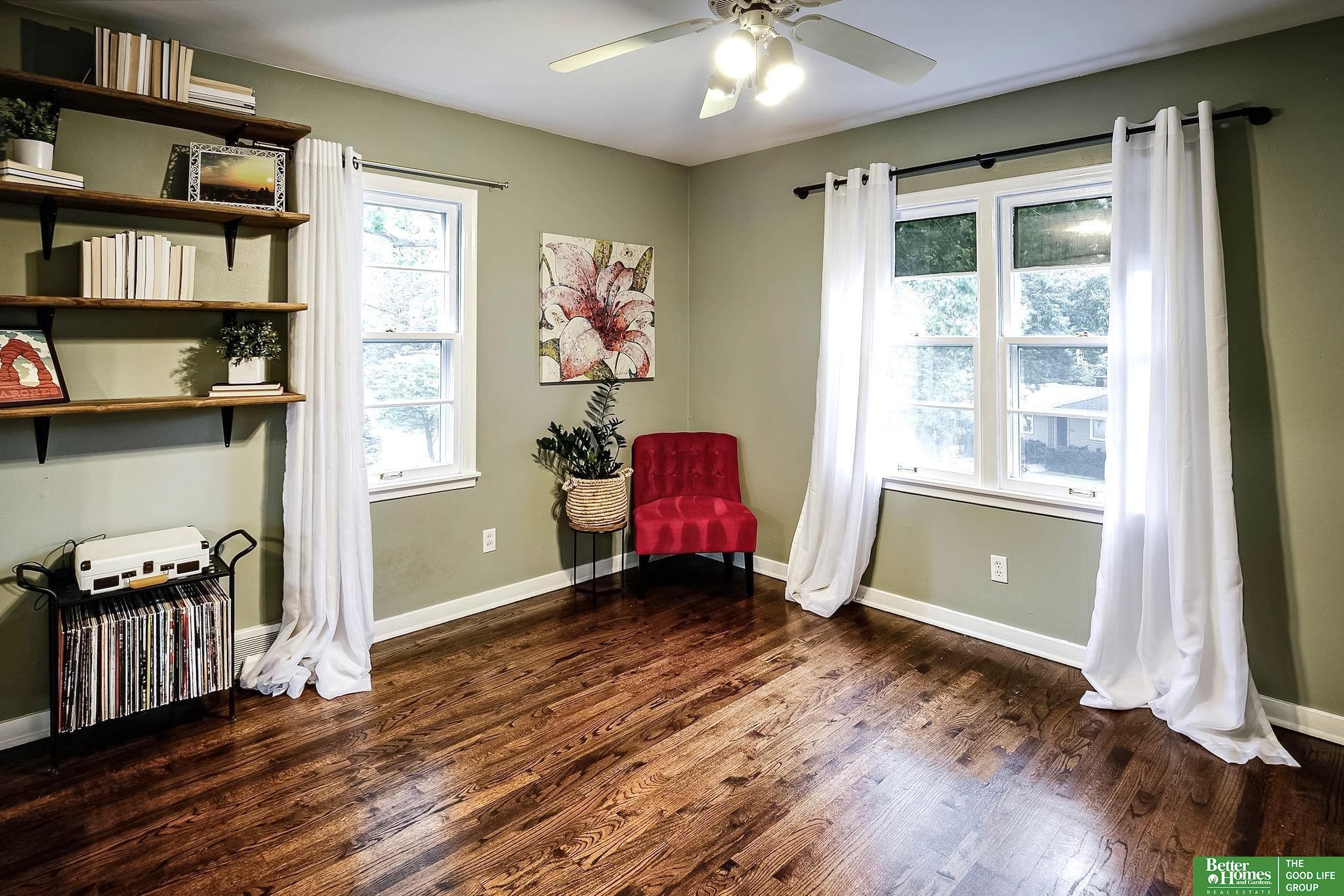 452 S 85th Street