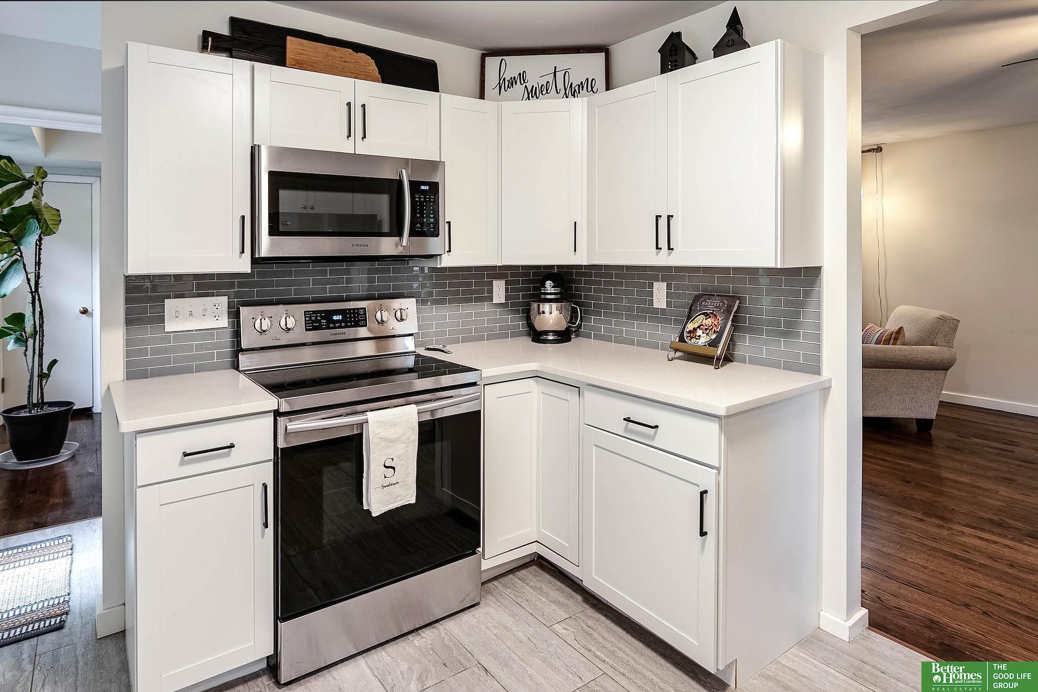 452 S 85th Street
