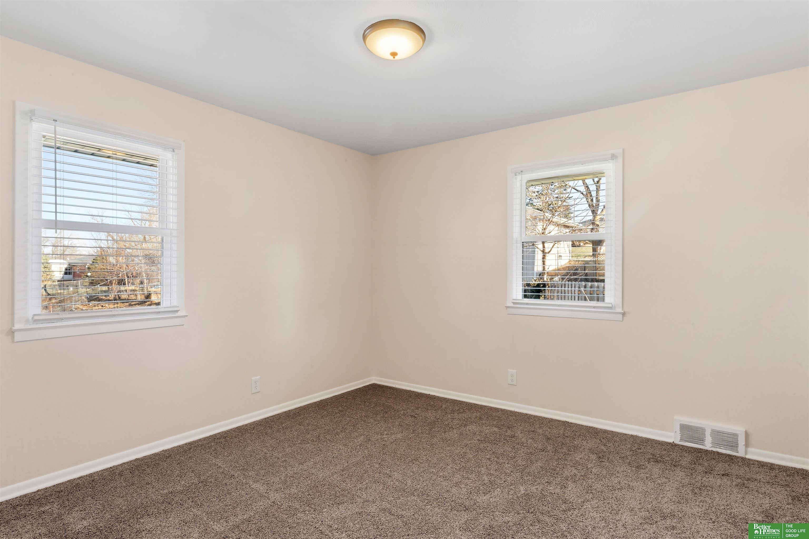 4905 N 59TH Street