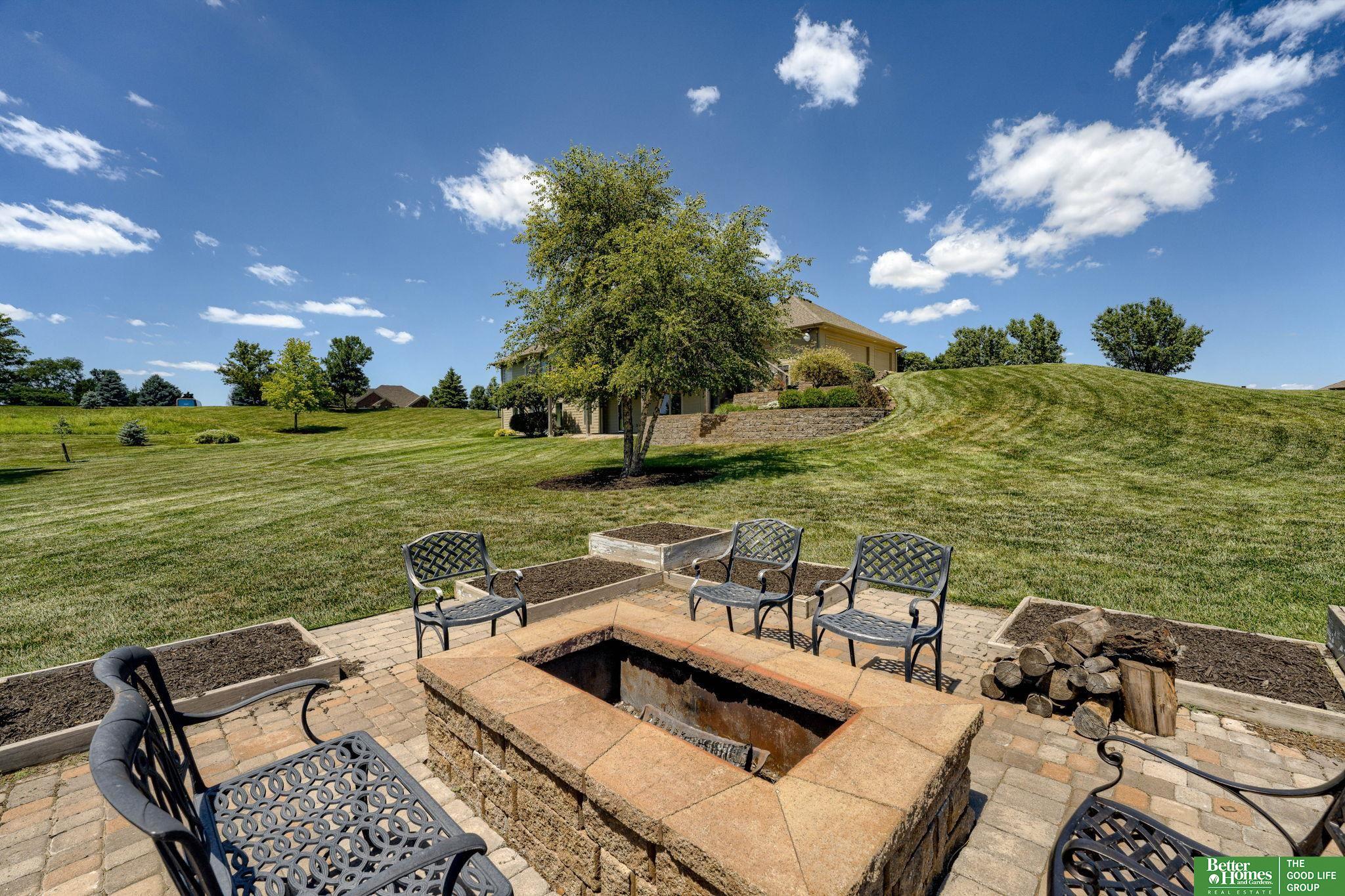 10216 S 233rd Circle