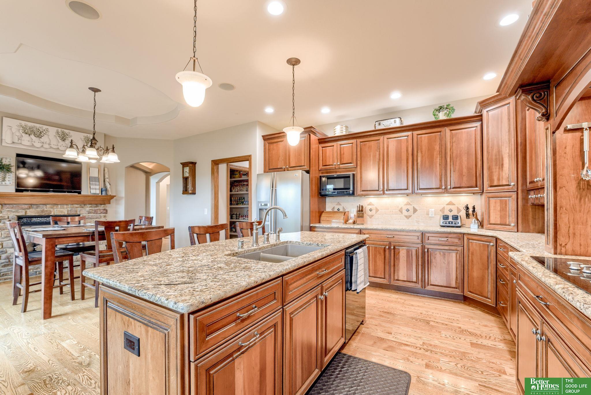 10216 S 233rd Circle