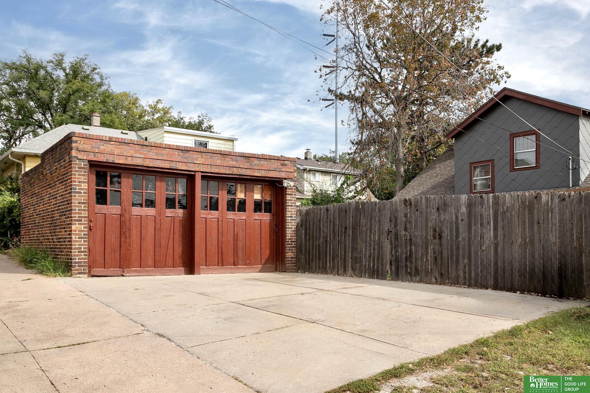 1112 S 60th Street