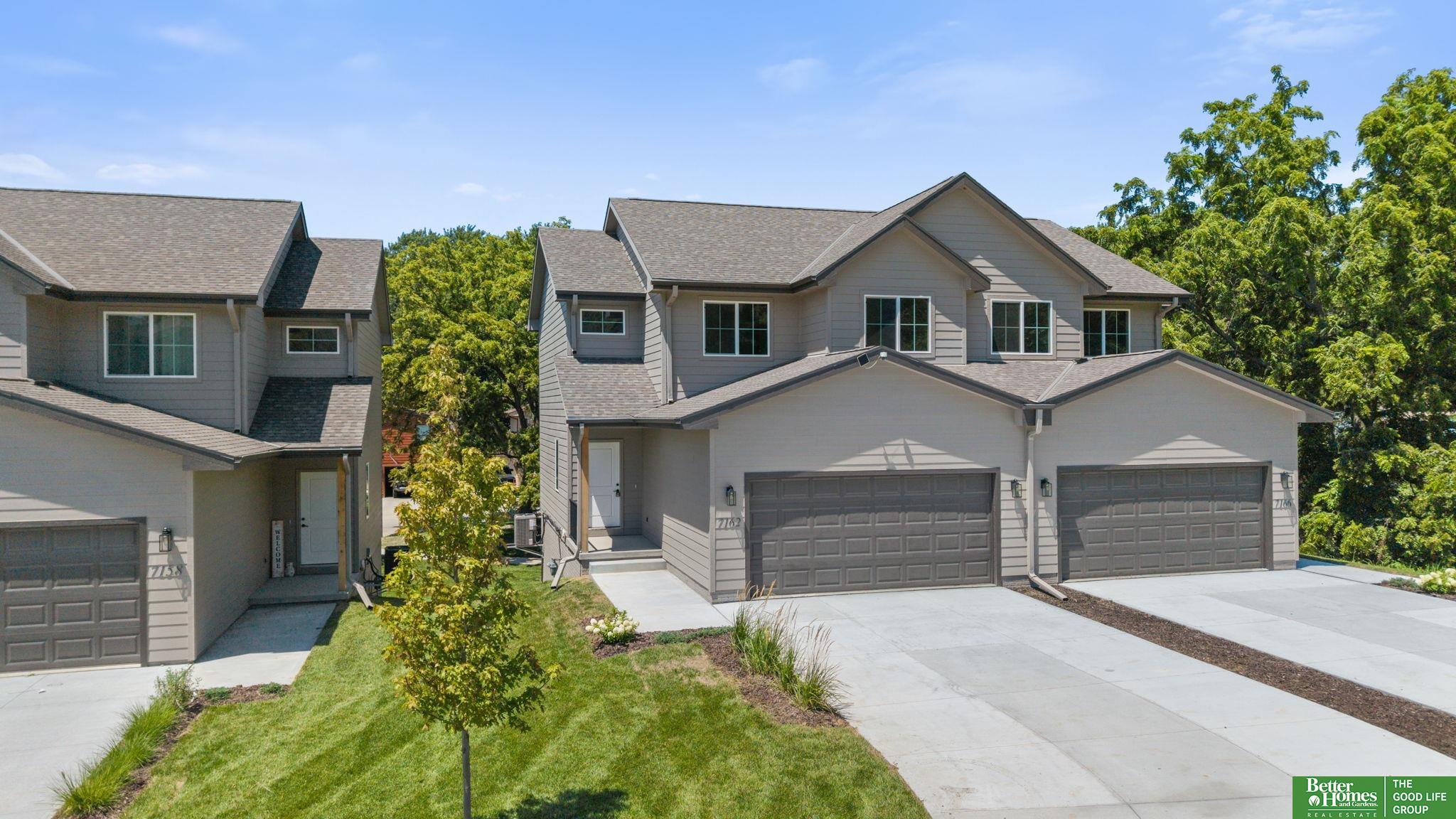 7162 N 79th Court