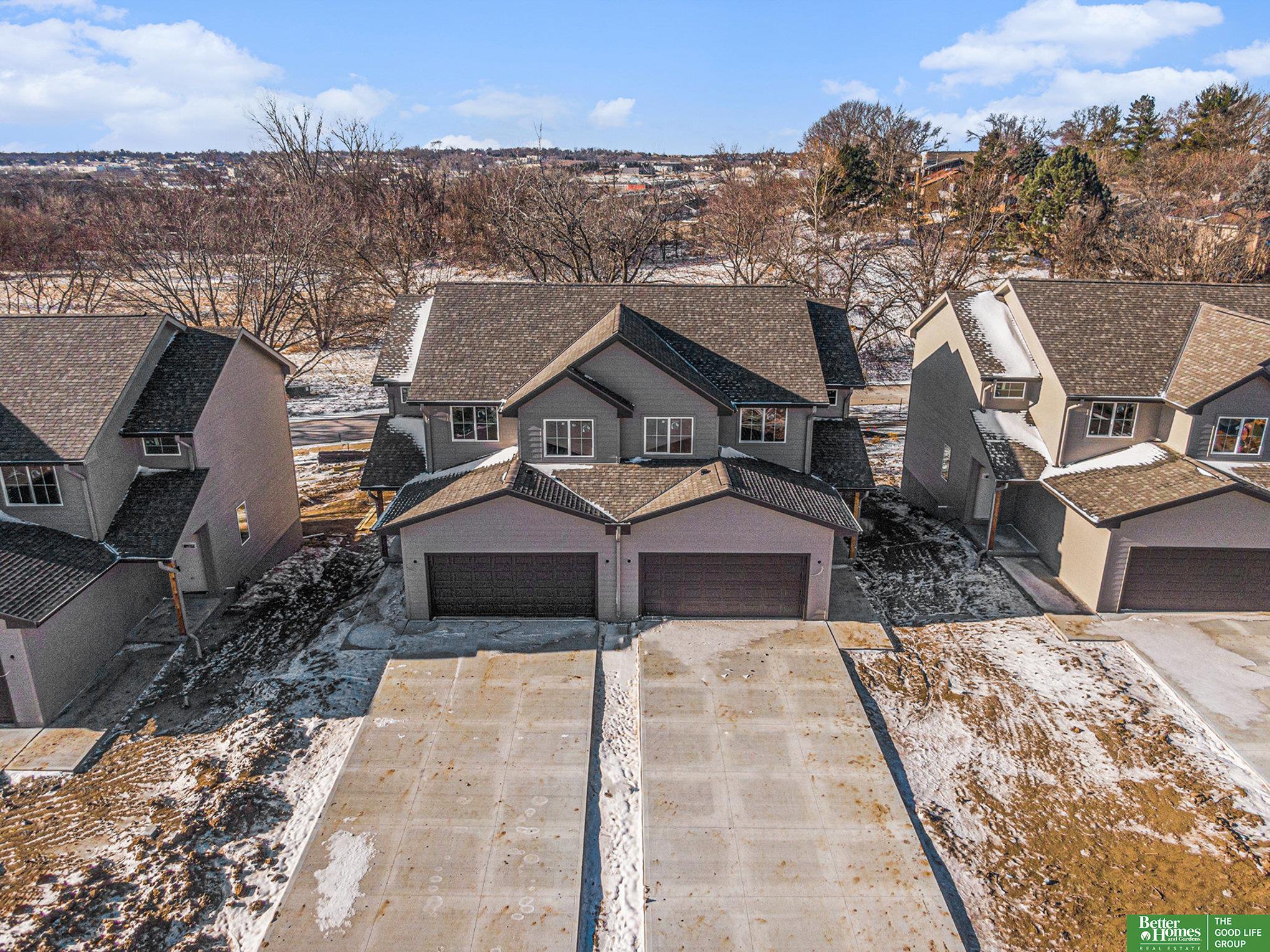 7162 N 79th Court