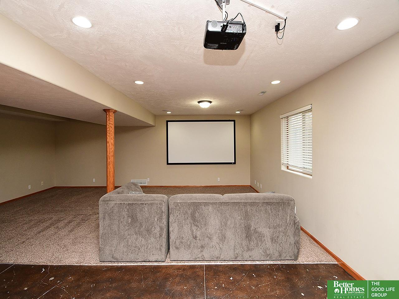 2108 Plymouth Rock Road