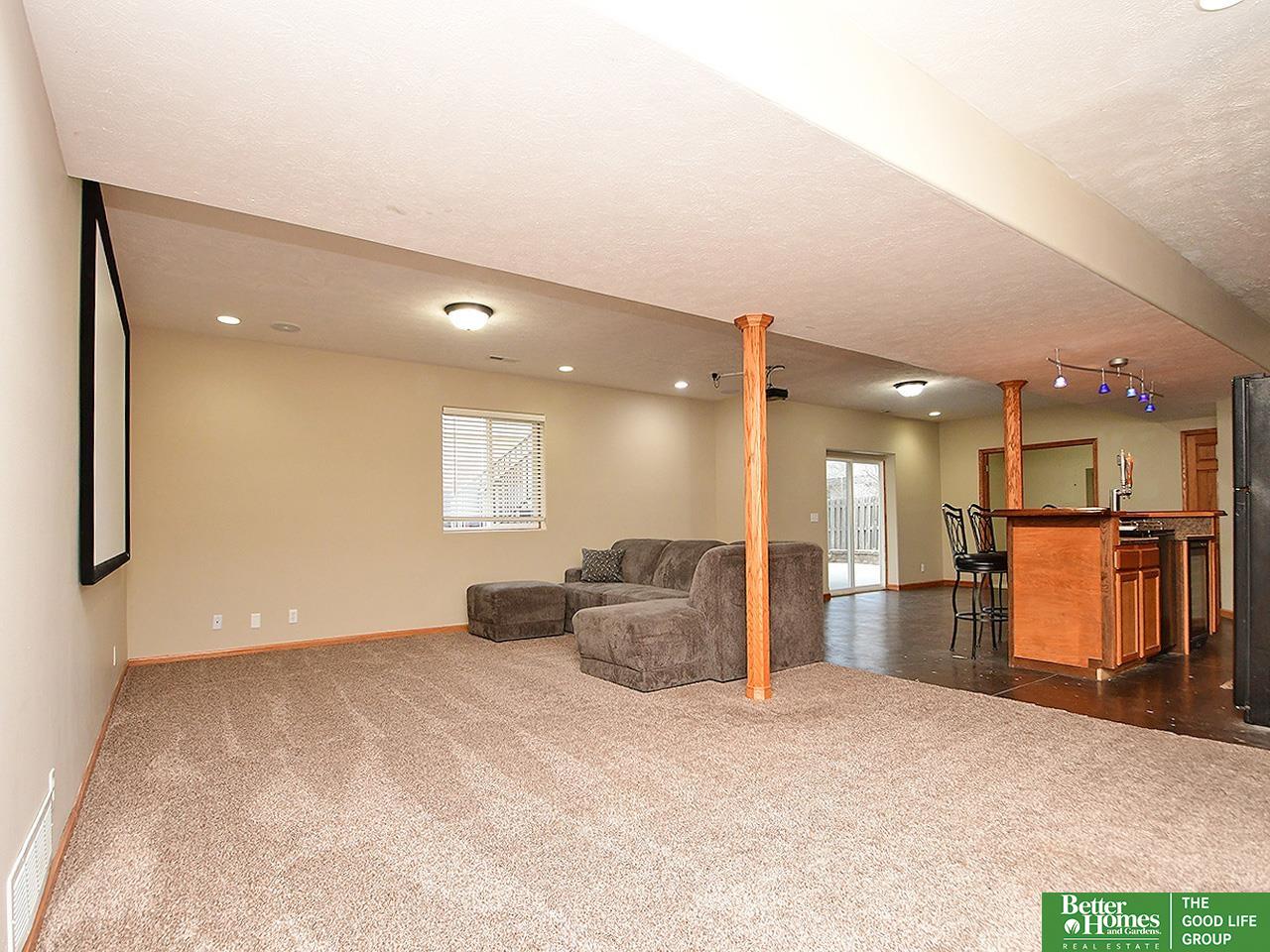 2108 Plymouth Rock Road