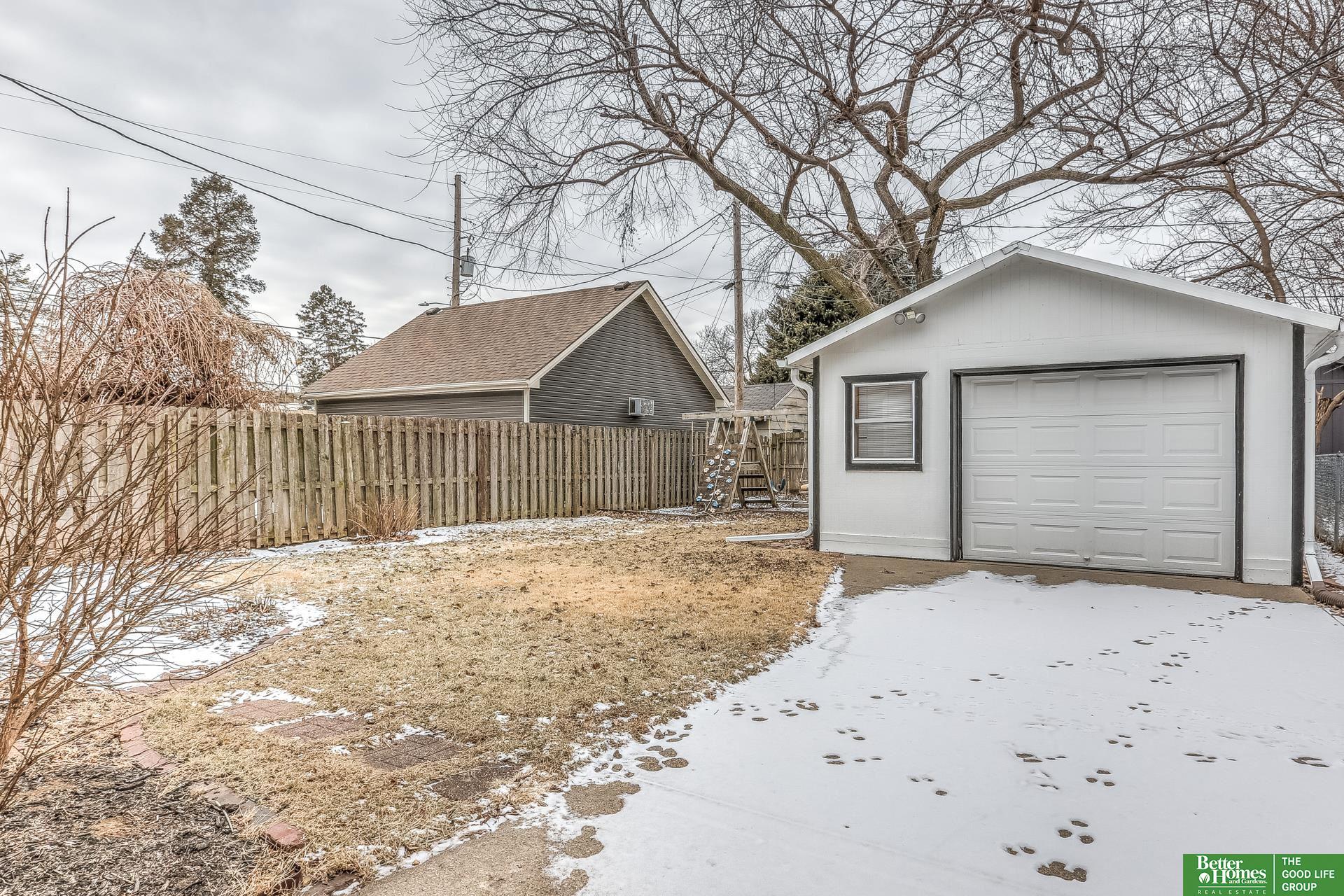 410 S 48th Avenue