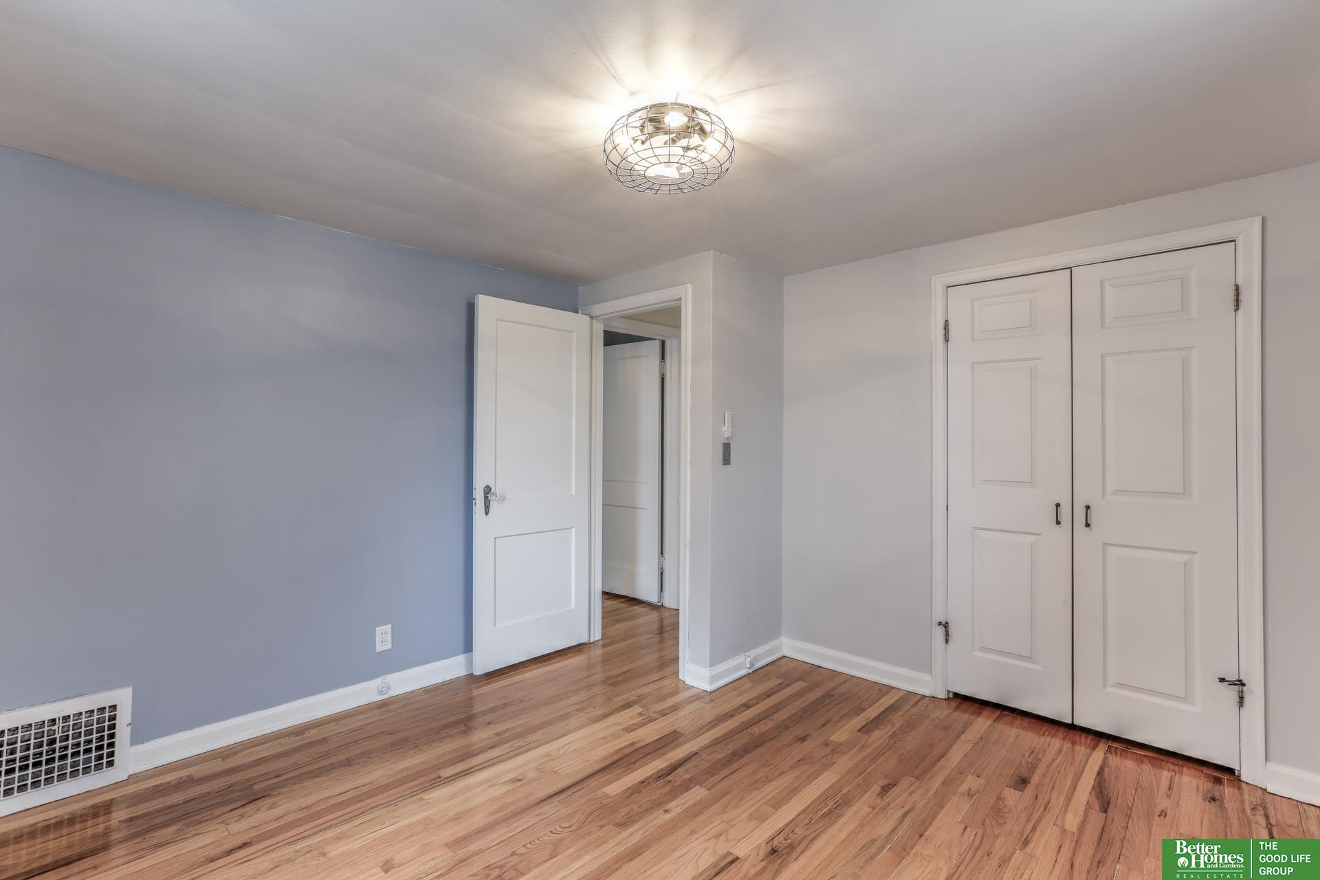 410 S 48th Avenue