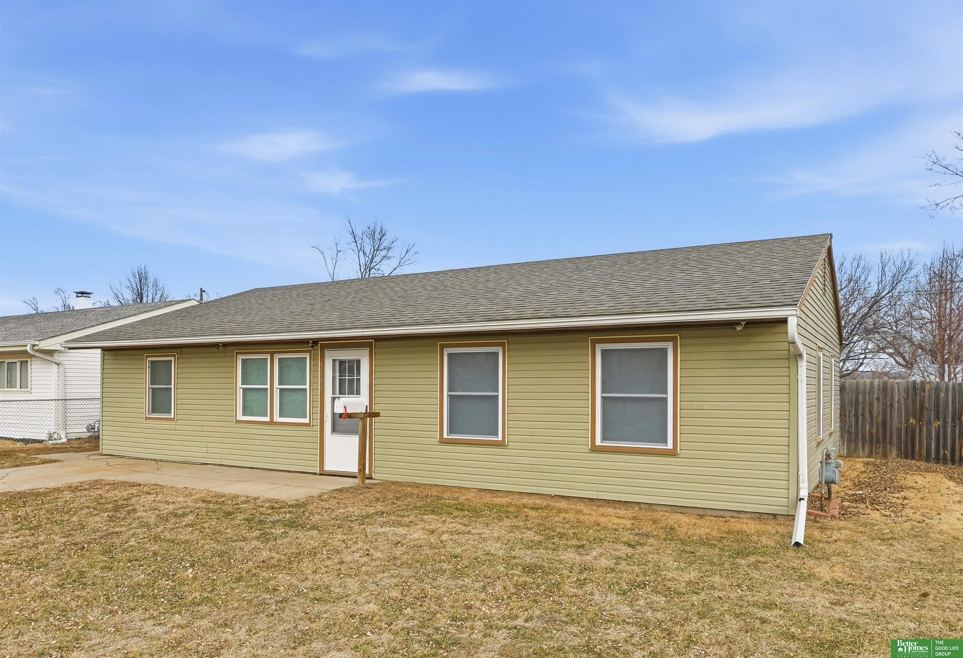 3109 Surfwood Drive