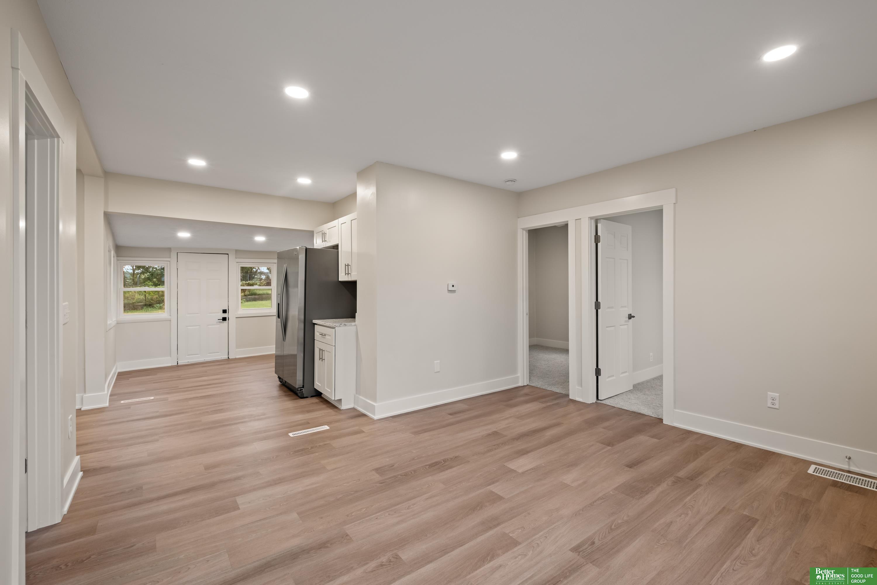 3849 Grover Street