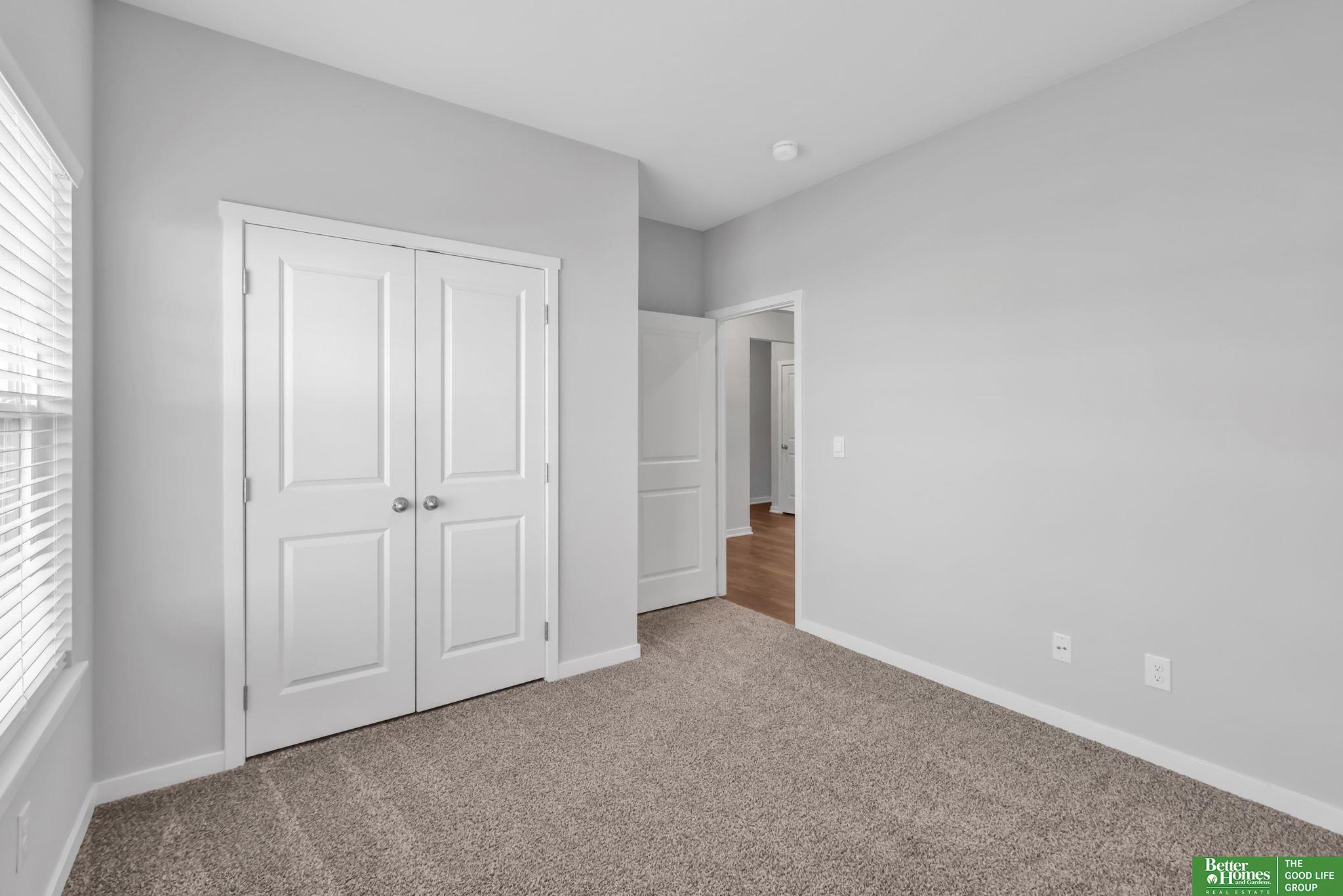 8522 S 63rd Street
