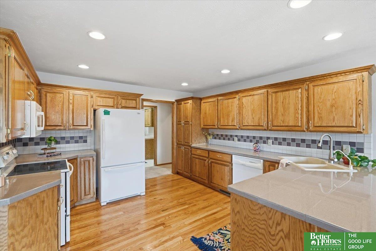 22231 Stoneybrook Drive